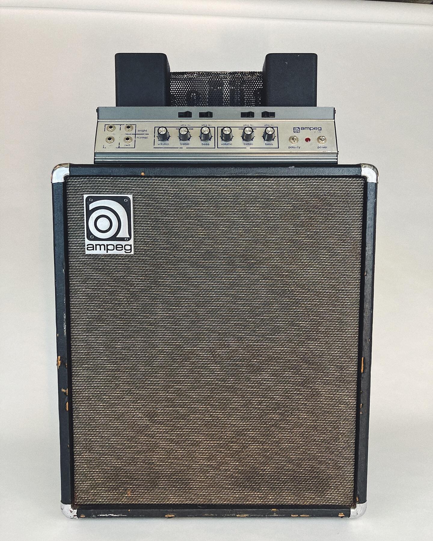 This blue-line (~1970) Ampeg B15N came in dead. It was missing one power tube, had a frightening//fraying ungrounded power cable, and looked like it could use some TLC. While I did see proof of another tech&rsquo;s work (from a now defunct south Jers