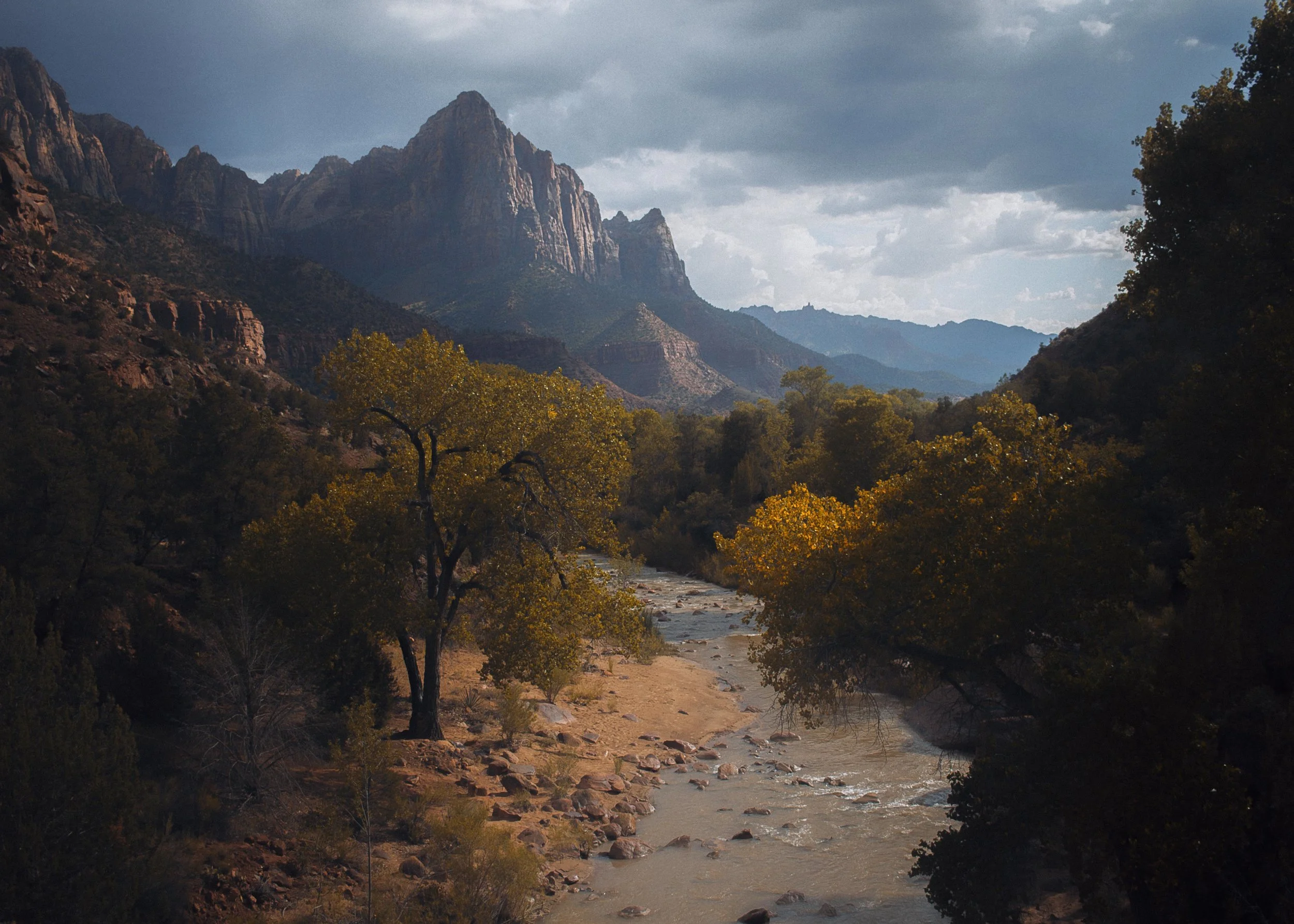 Watchman, 2015 Zion National Park, Utah, United States 24mm f/2.8 1/1000 sec ISO 100
