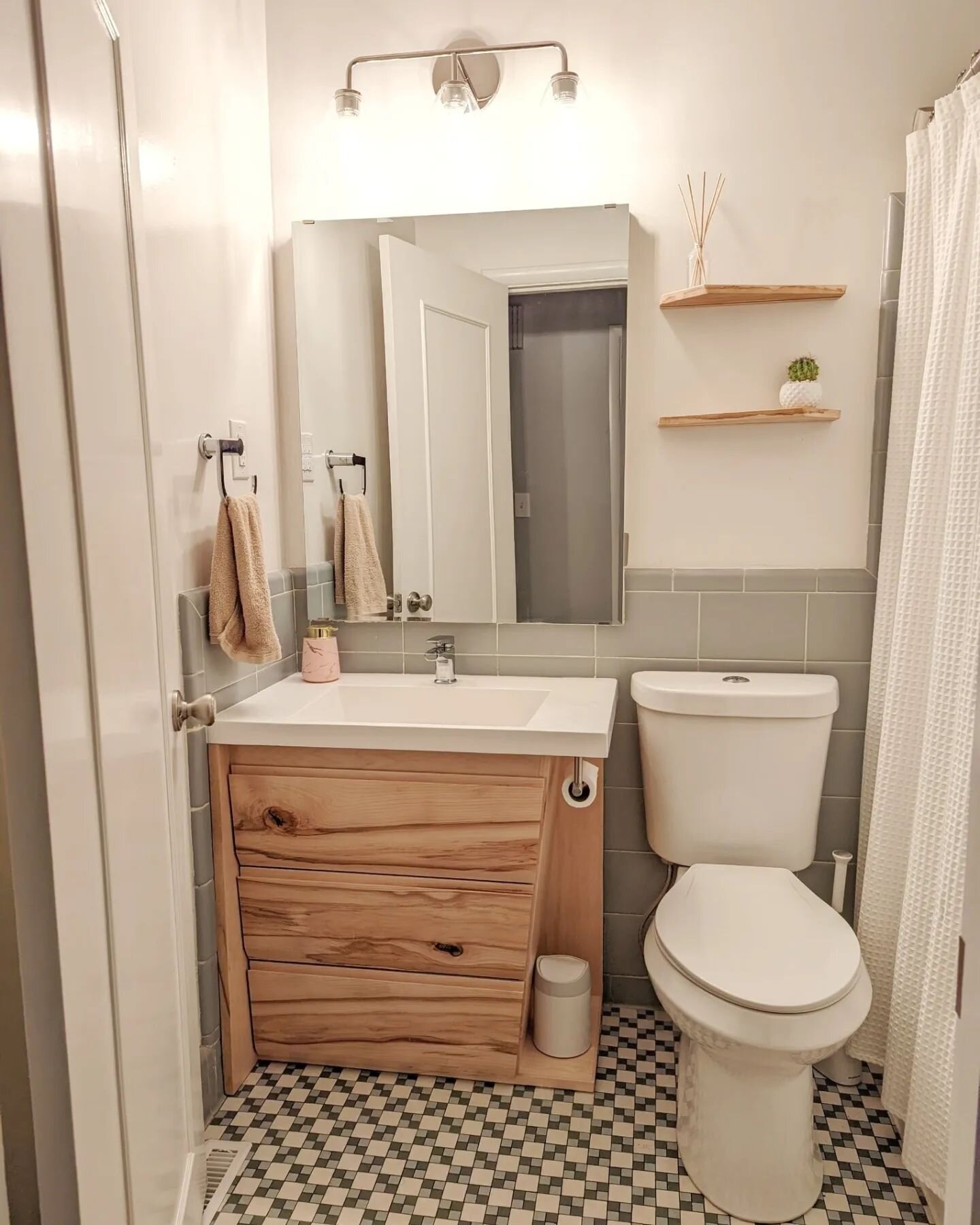 Maple vanity for our guest bathroom, beautiful wood courtesy of @sawwhethardwoods . Swipe for a before picture 

The vanity base is tapered down and to the side to minimize its footprint in the small space.