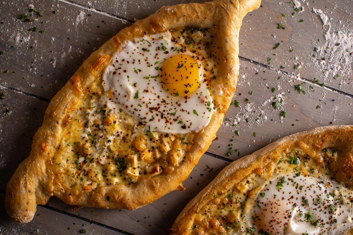 khachapuri-thumbnail-fw1200.jpg