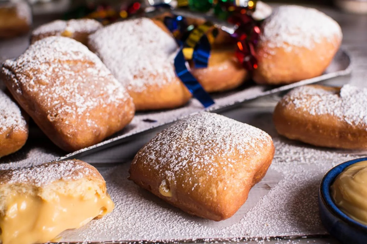 saffron-salted-caramel-filled-beignets-thumbnail-fw1200.jpg
