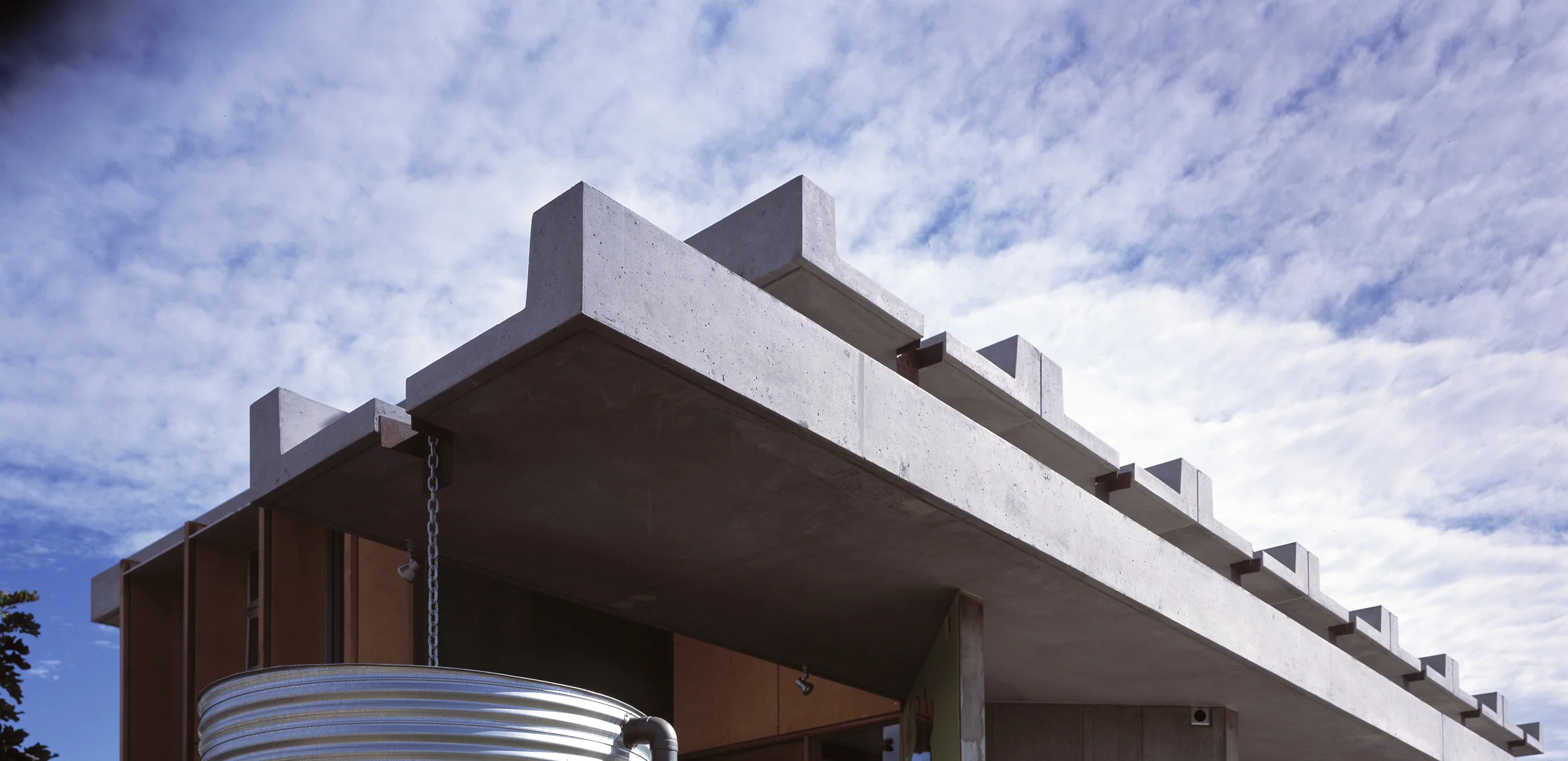 Eoghan.Lewis.Architects_Eco.Prefab.1_Macarthur.Gardens_2.jpg