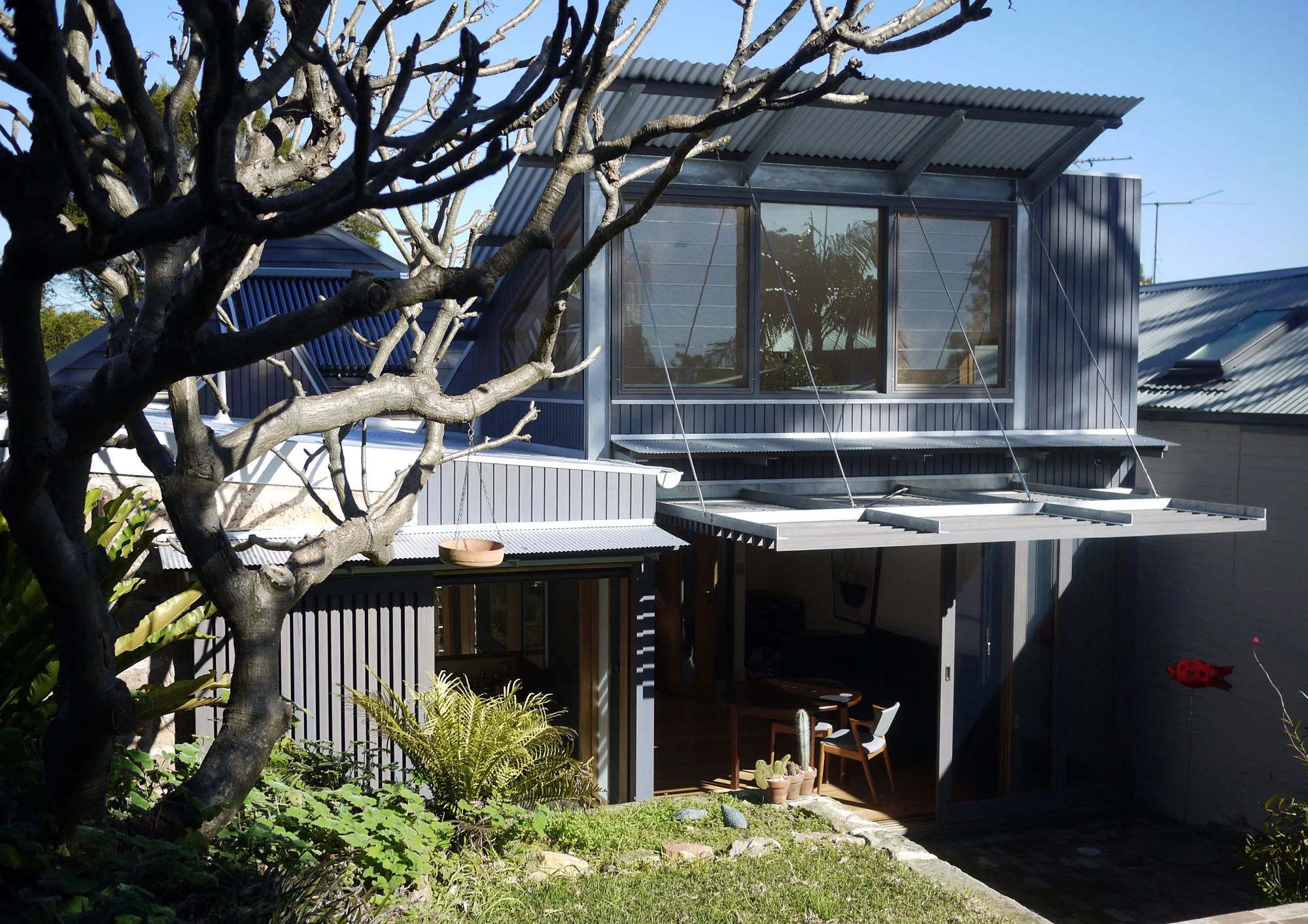 EoghanLewisArchitects_TempeHouse_Image-RogerDSouza-32_2000px.jpg