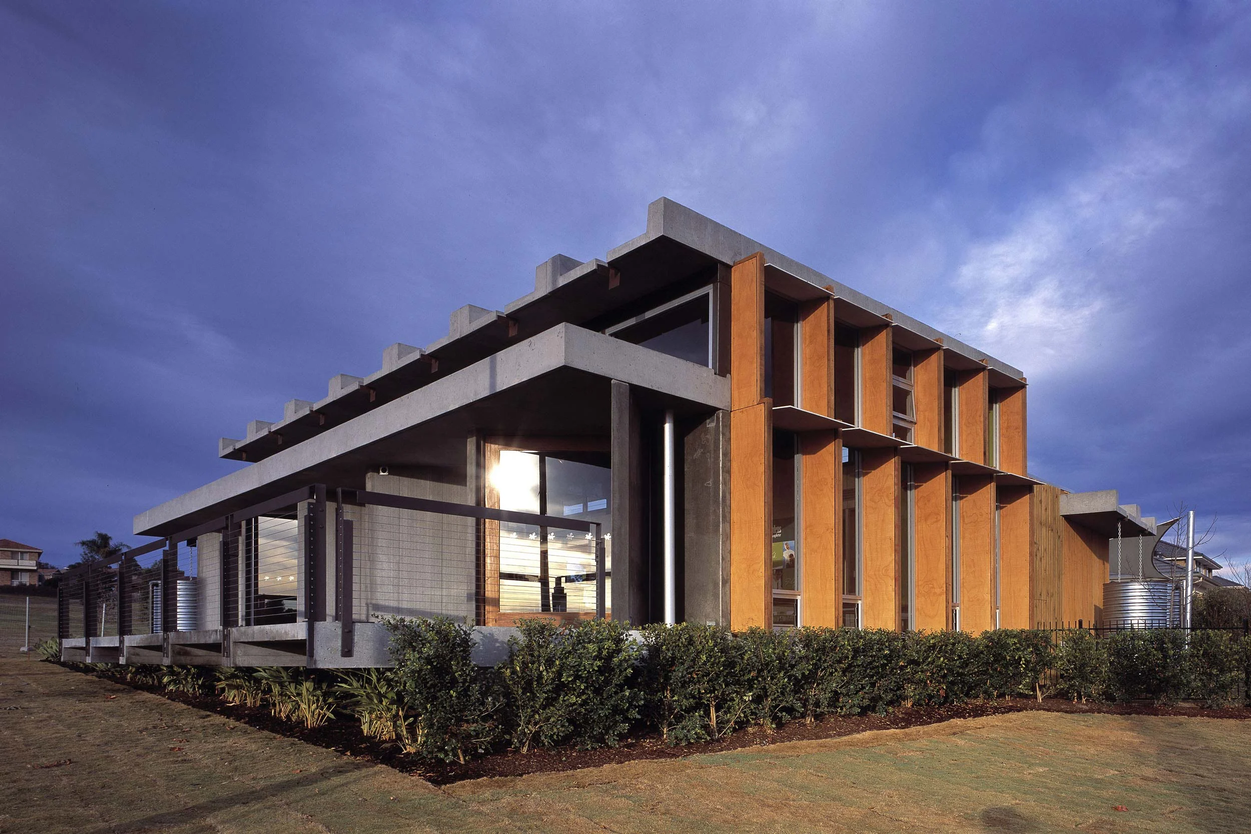 Eco.Prefab.I_Macarthur.Gardens_Eoghan.Lewis.Architects_2.jpg