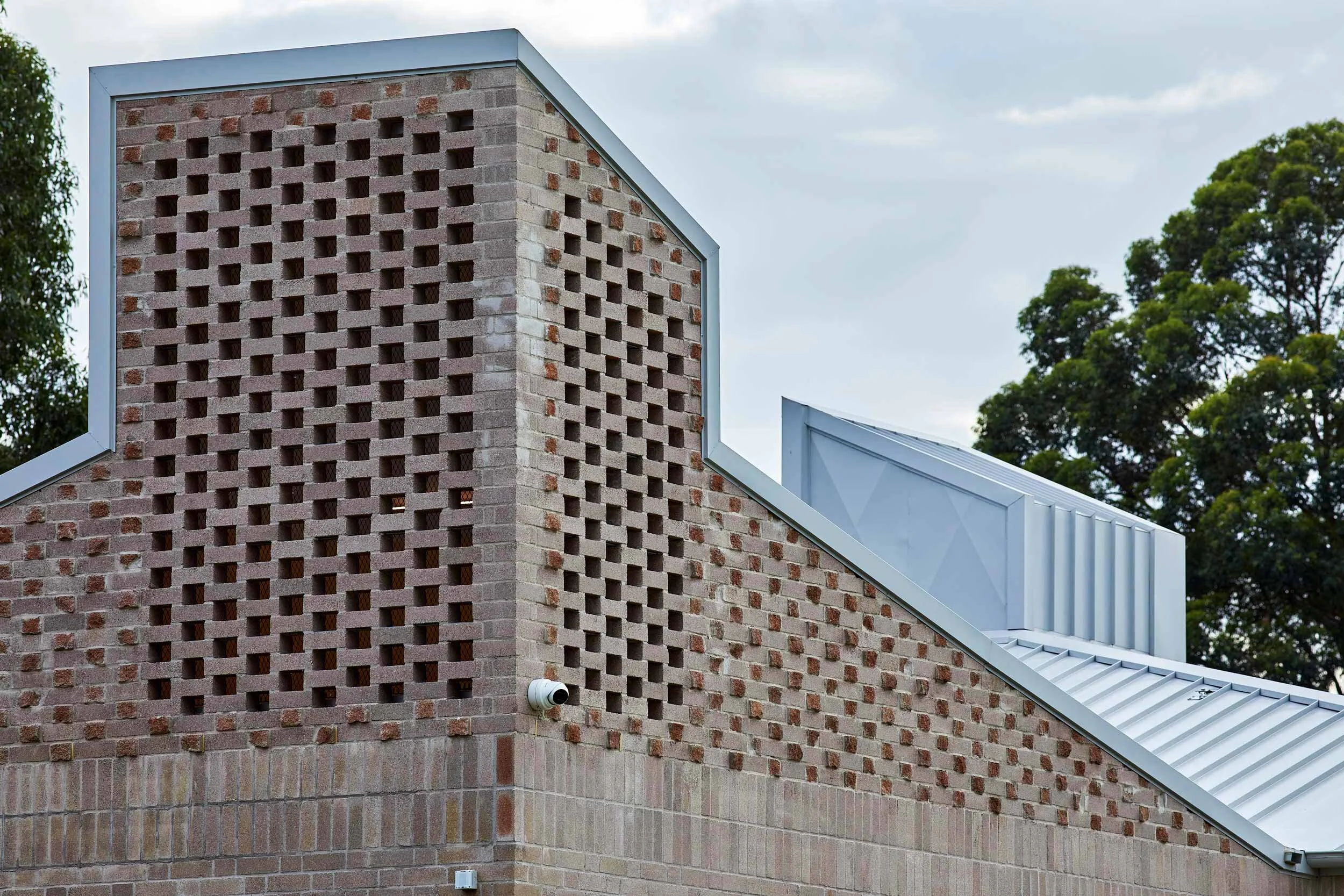 Eoghan.Lewis.Architects_Kings.Langley.Cricket.Club_photo.Keith.Saunders_15106.jpg
