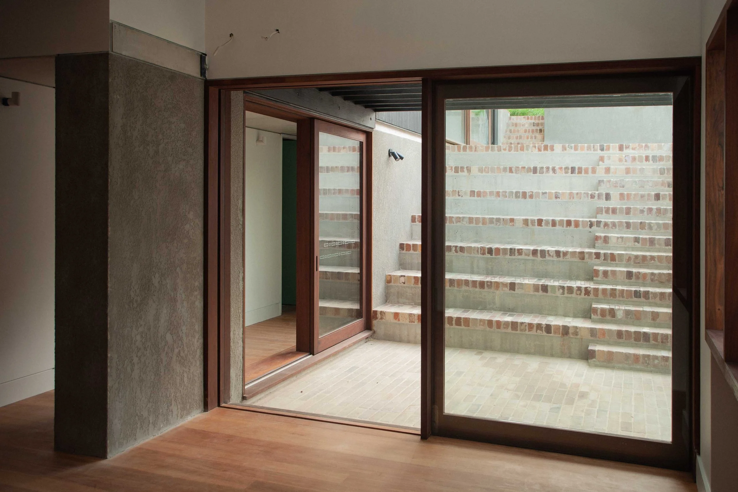 Eoghan.Lewis.Architects_Annandale.House_WS_8650.jpg