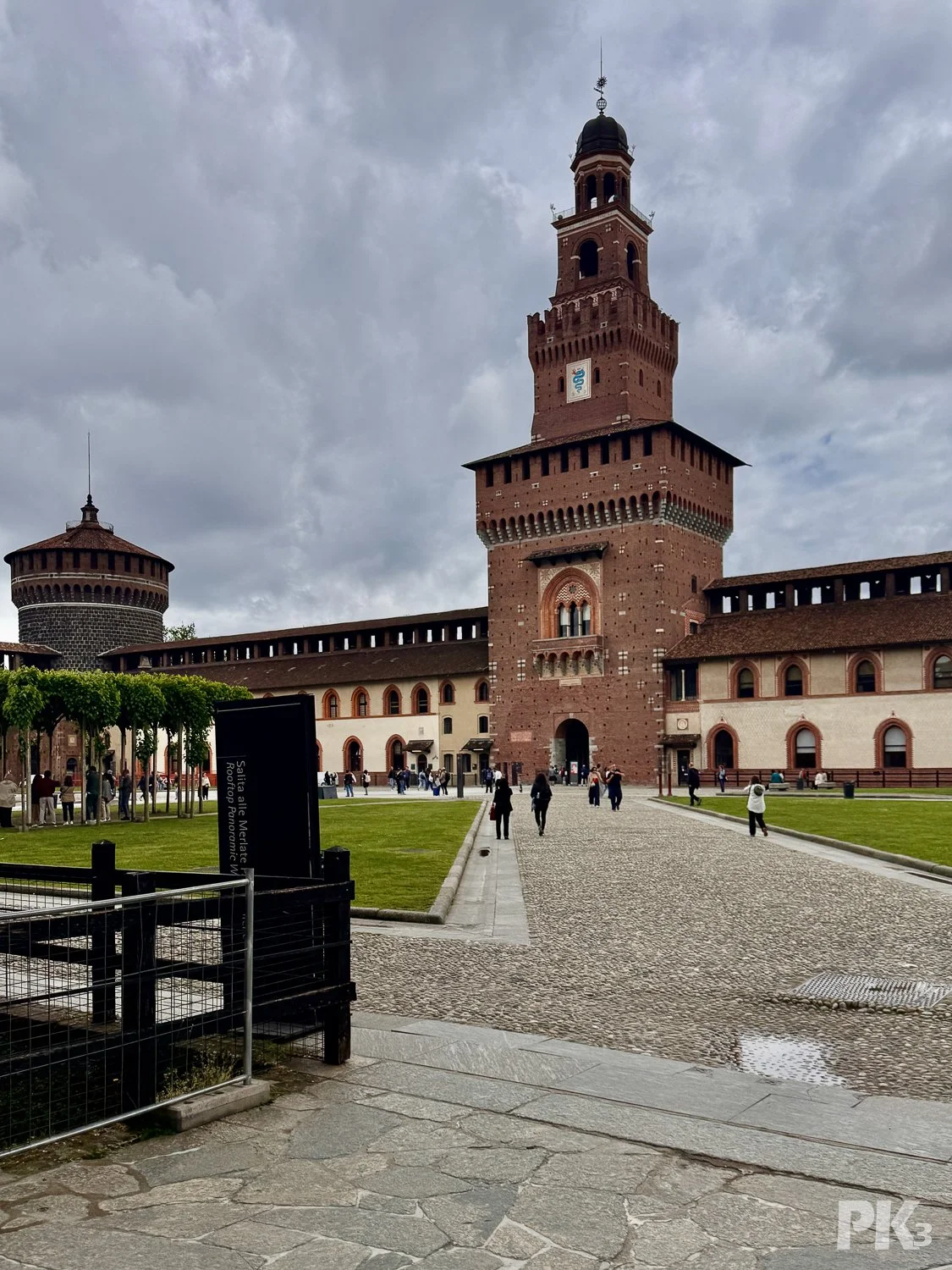 Milan_P-5086.jpg