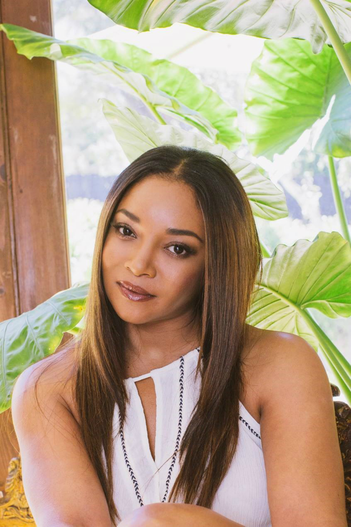 Tamala Jones / Make-Up By Mara Capozzi