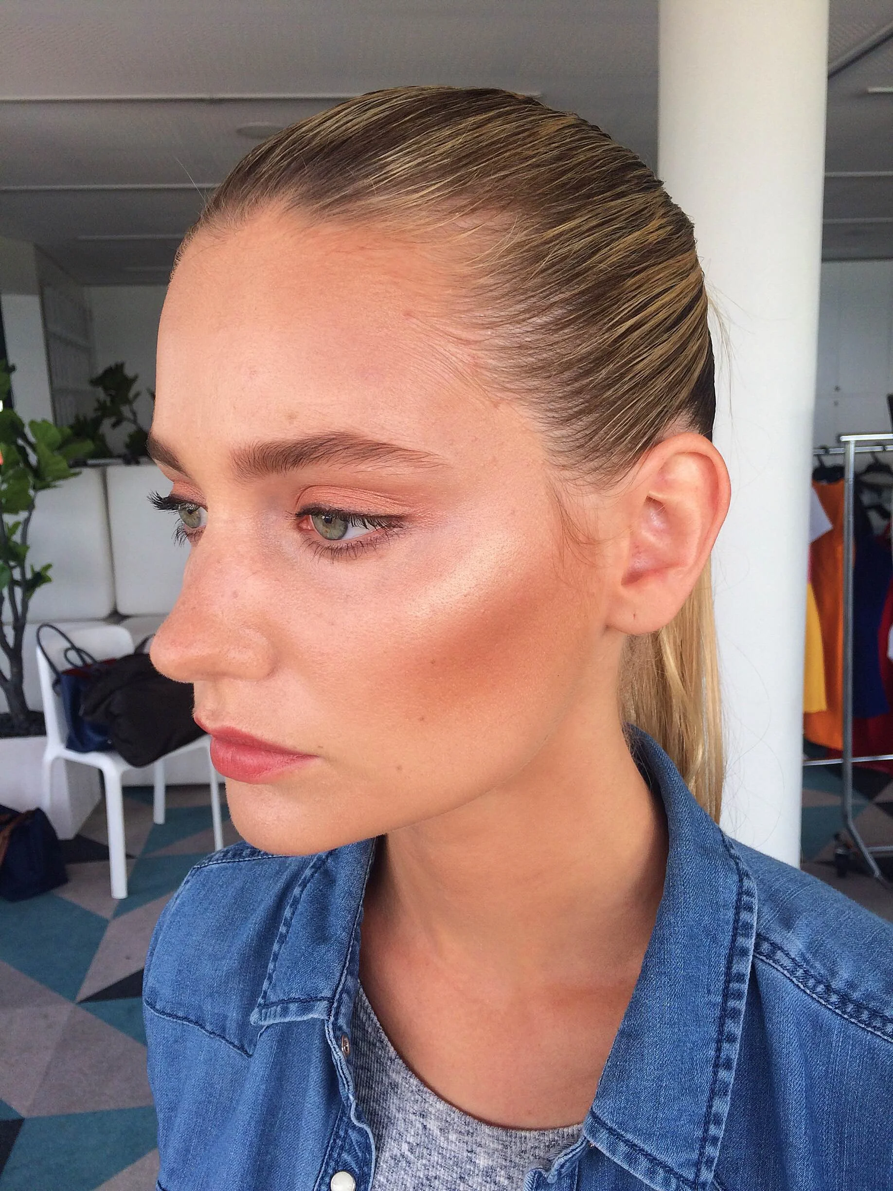  Hair by Richard Kavanagh 