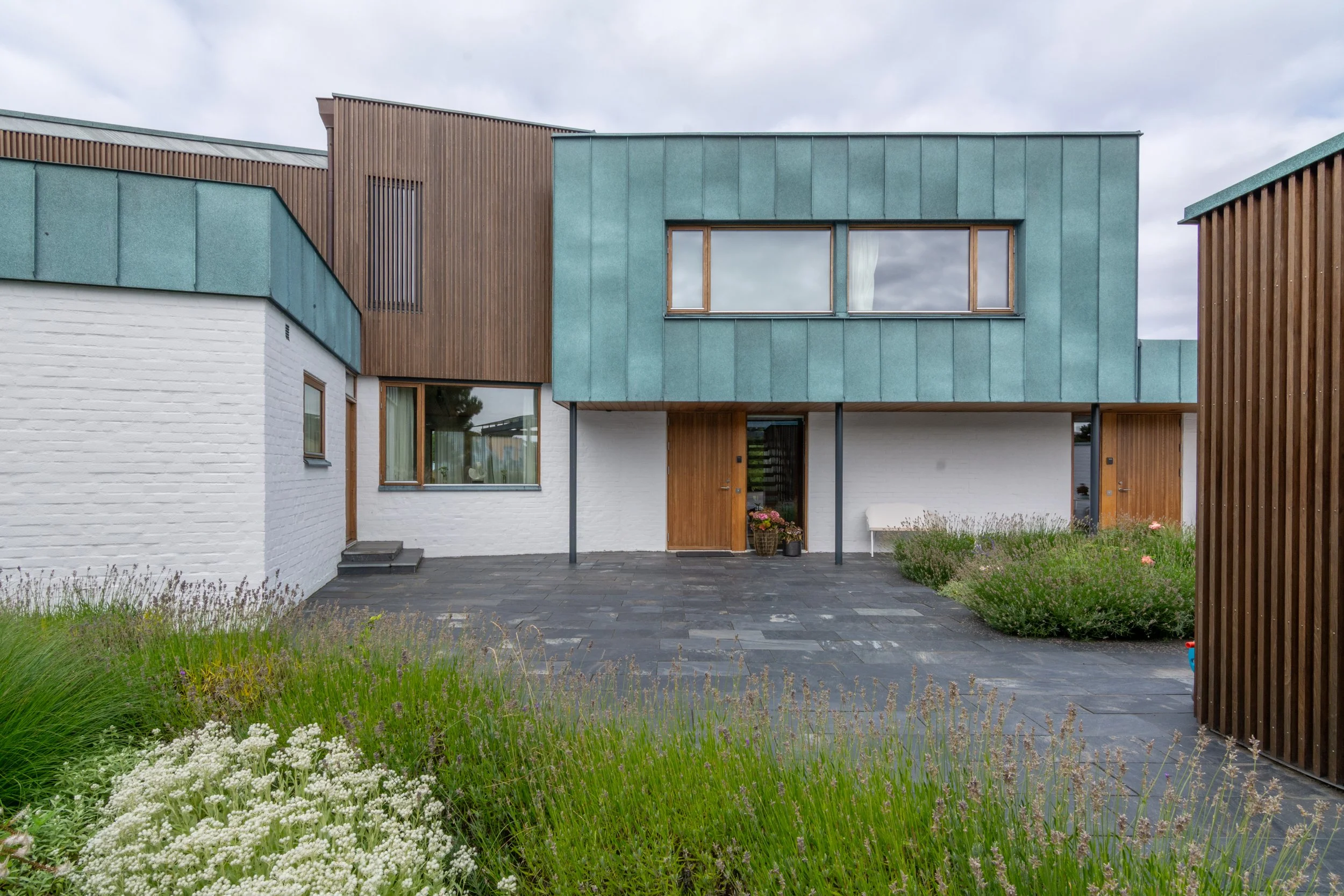 Villa_B_260820-4.jpg