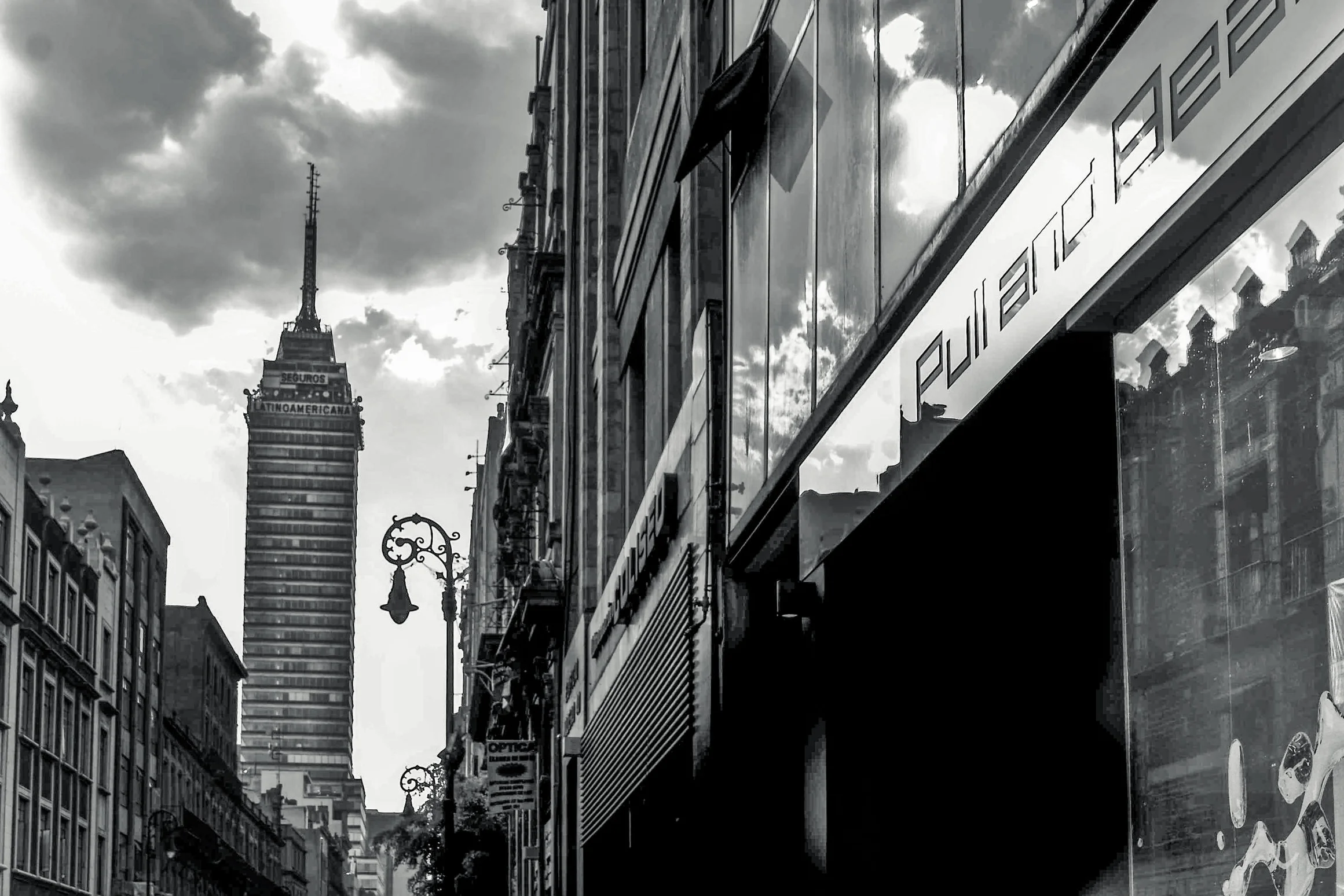 TORRE LATINOAMERICANA, MEXICO CITY, 2006