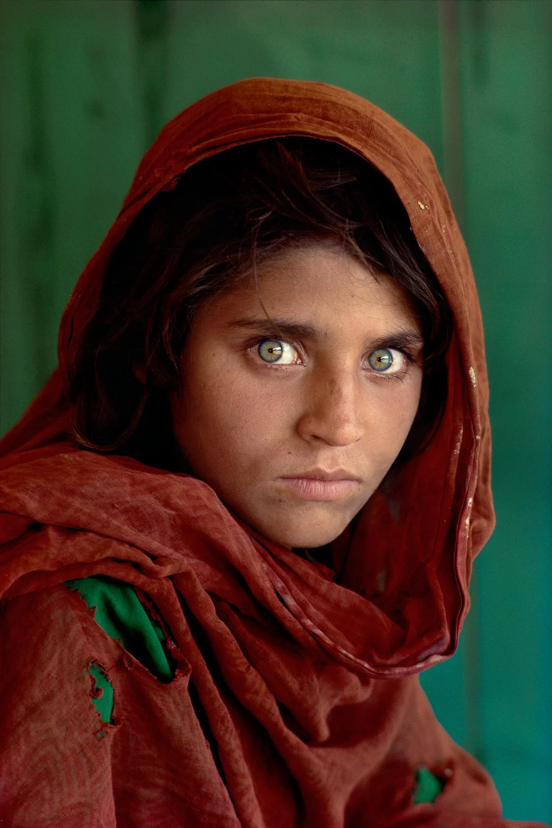 Sharbat Gula, photographed by Steve MCCurry in 1984 at the age of&nbsp;12©Steve McCurry / National Geographic