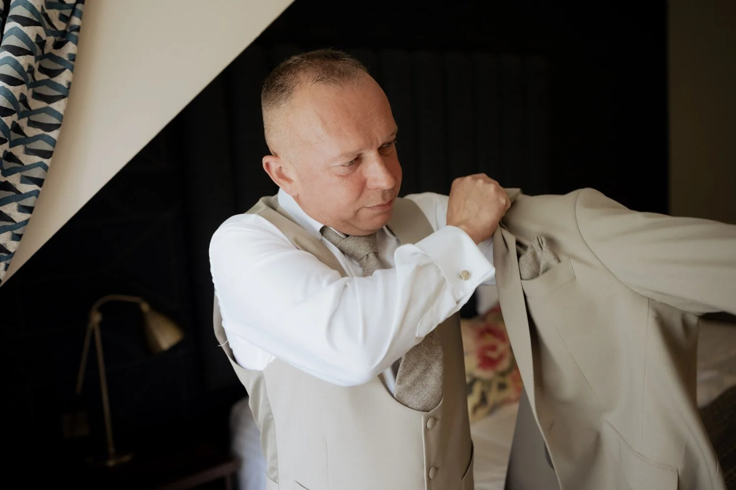 Clandeboye Lodge Blackwood Suite wedding 07