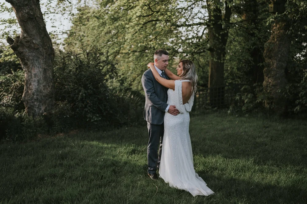 Kirsty and Michael wedding at the La Mon Hotel