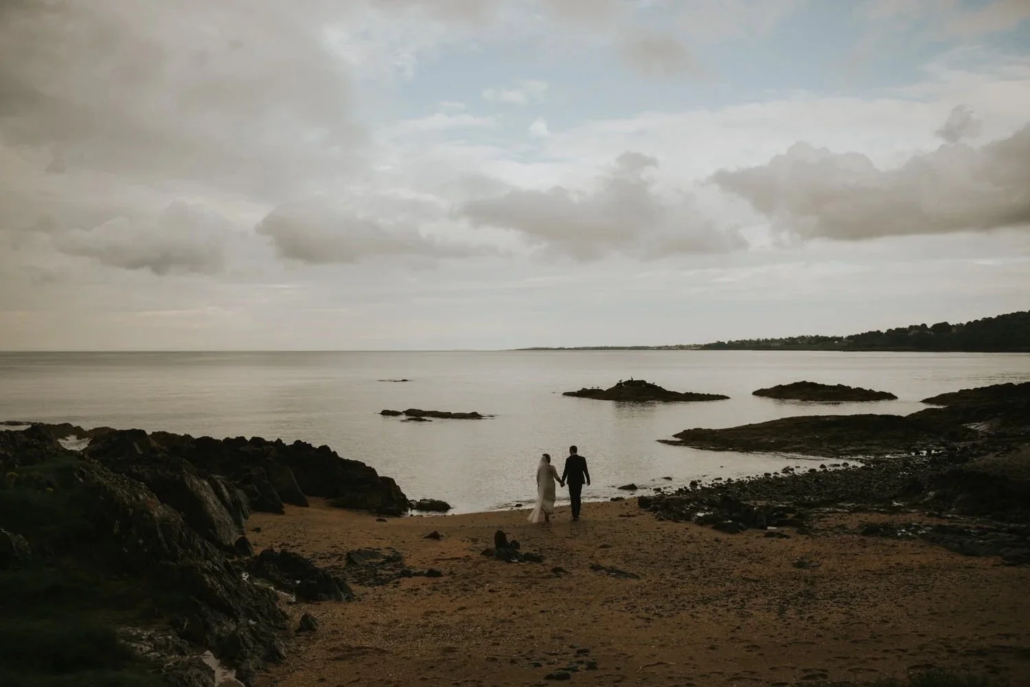 How to Choose Images for Your Wedding Album 02