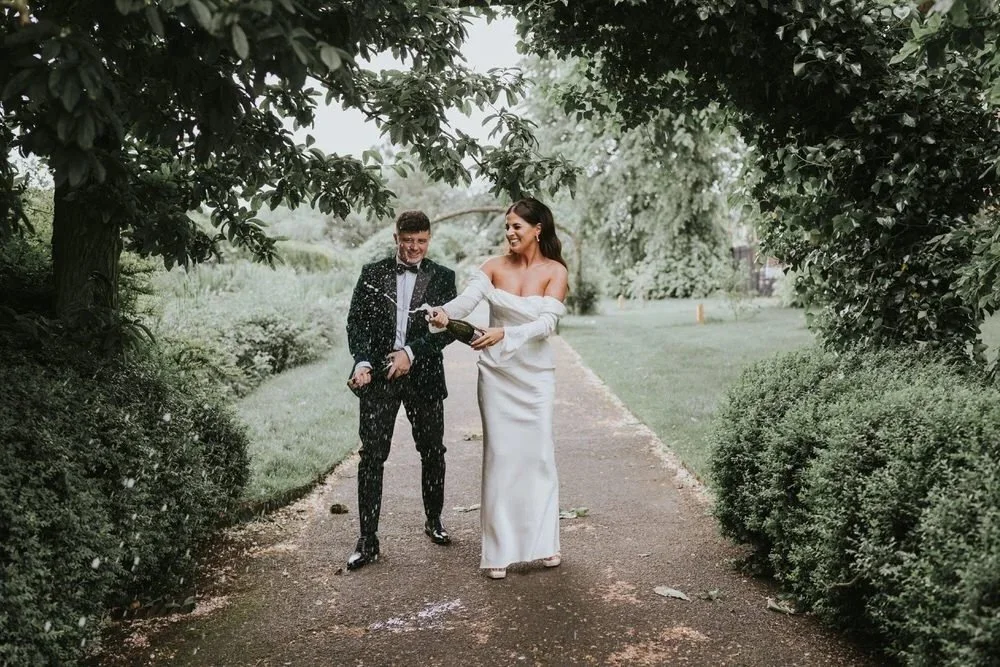 How to Choose Images for Your Wedding Album 09