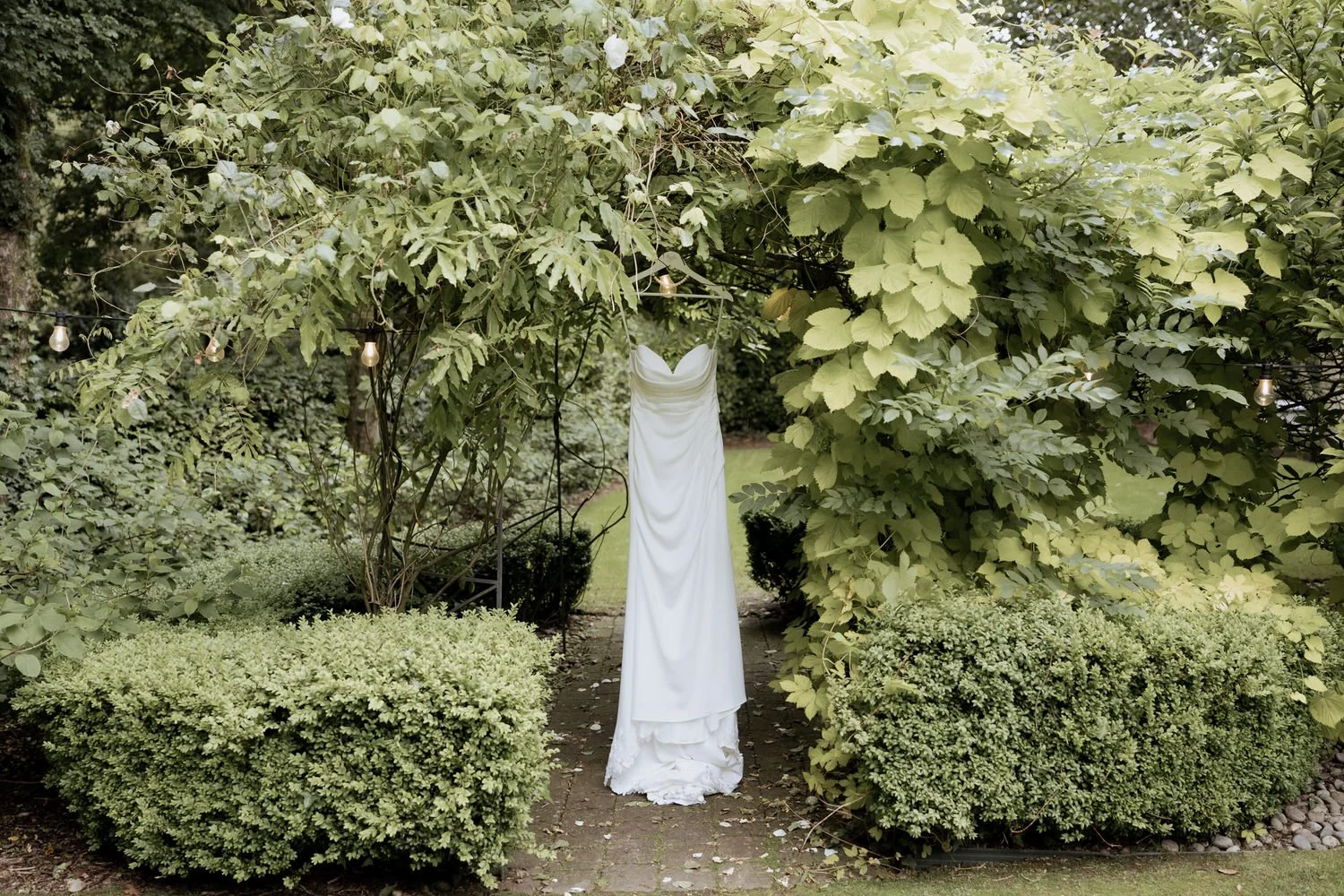 Clandeboye Lodge Blackwood Suite wedding 02