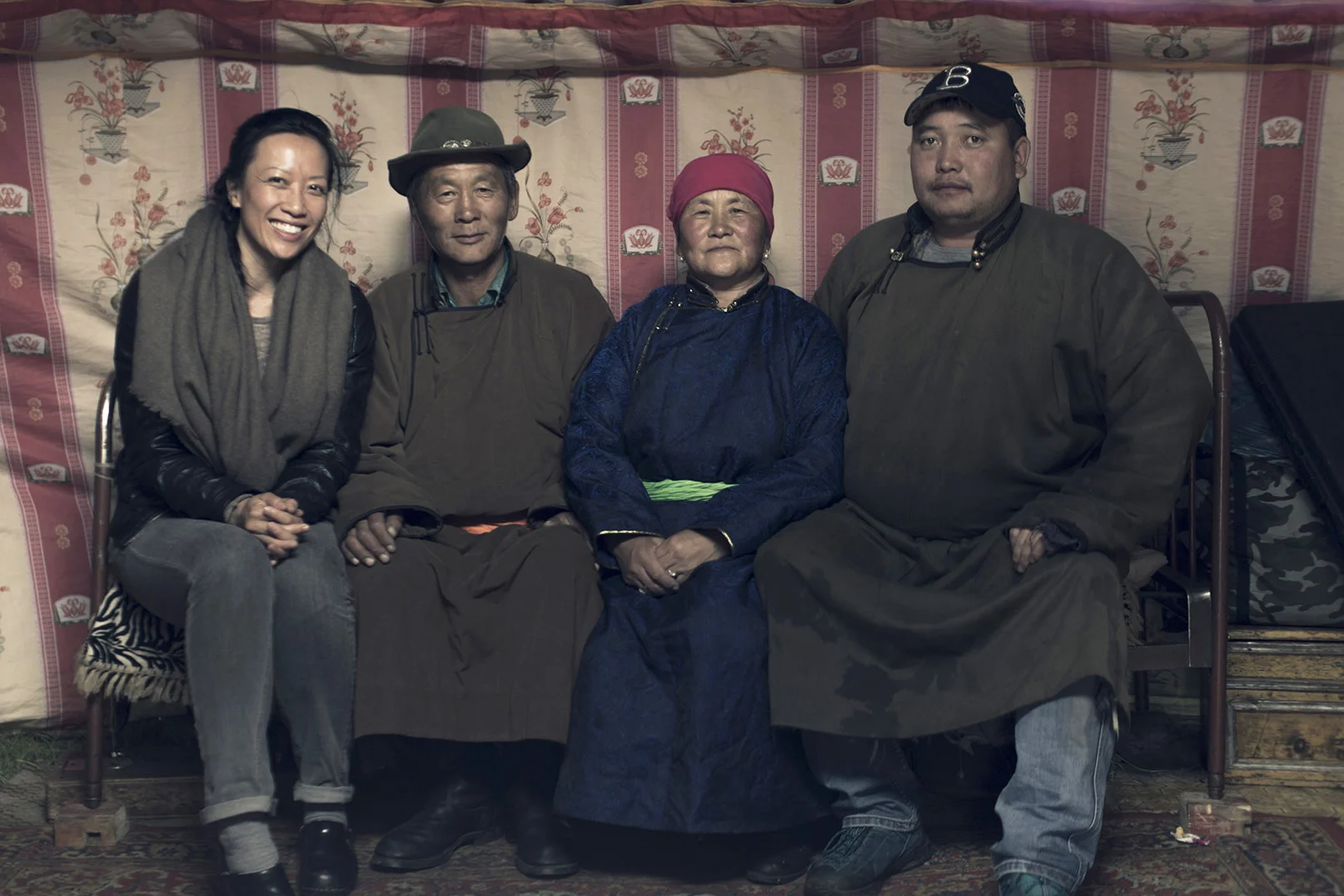 Tengri_Mongolian_family.jpg