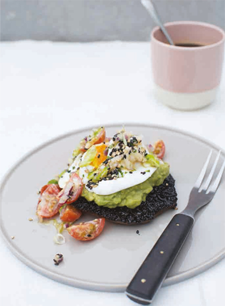 Eggs Benedict. Photo: Jo Murphy ( http://www.joanne-murphy.com/ )