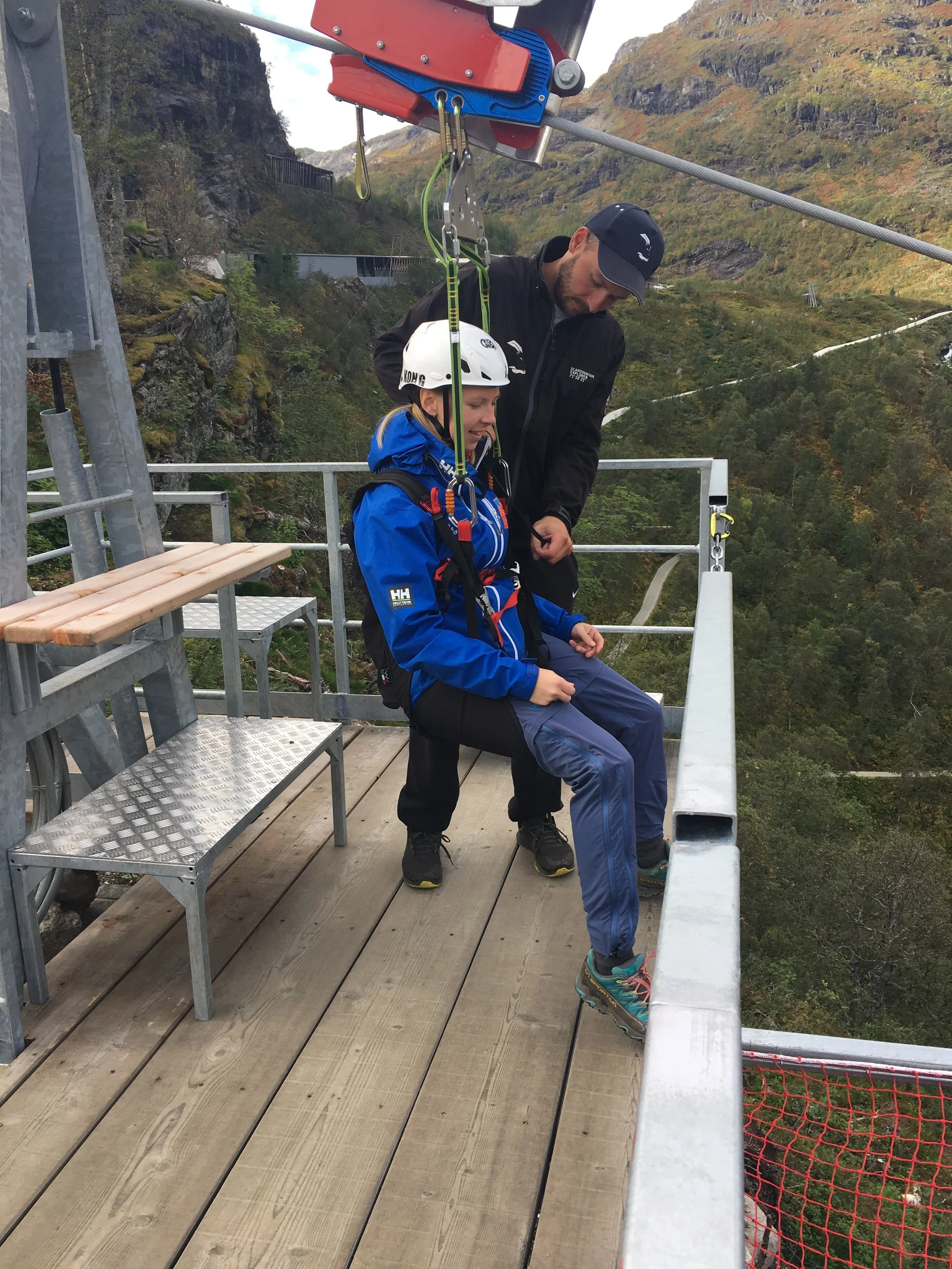 Flåm Zipline and biking — Fjordsafari