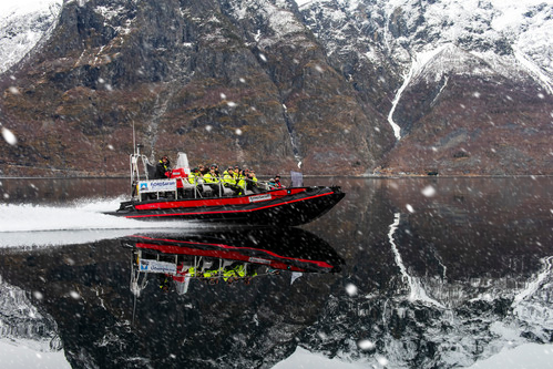 Thea hermansson vinter fjordsafari.png