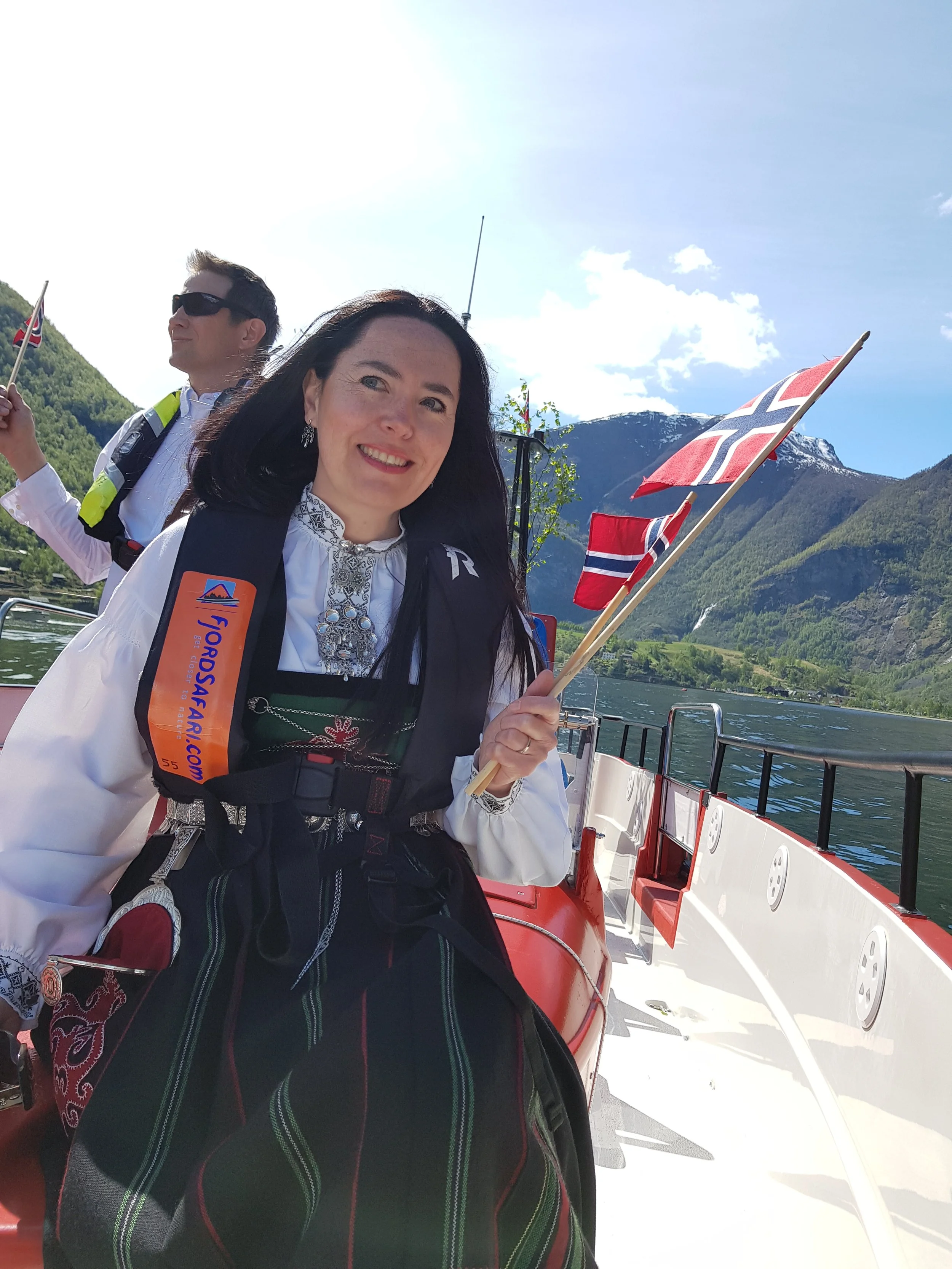 May Lene-Baot og Bunad.jpg