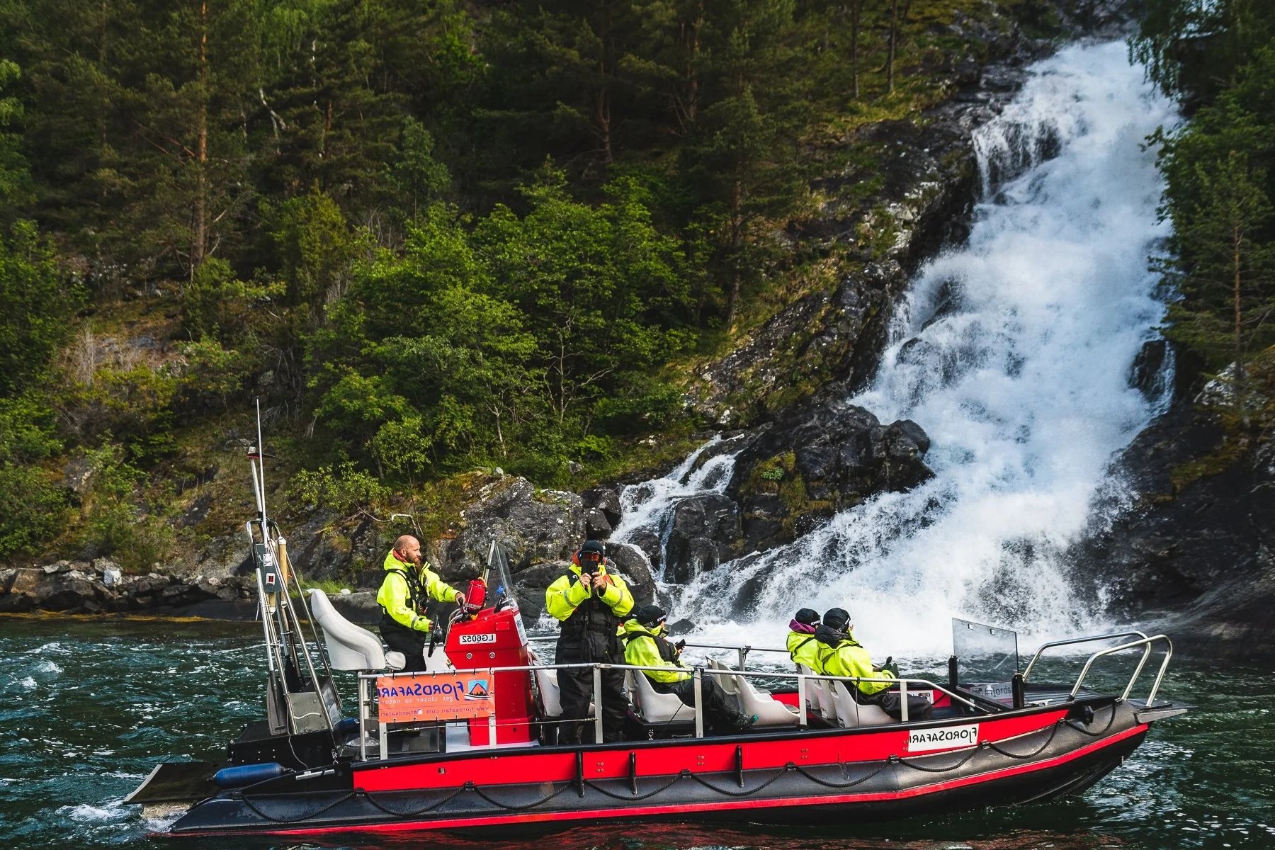 WEB-2021-06-15-FjordSafari-3TimerFjordSafarimedUndredalogGudvangenJuni-29.jpg