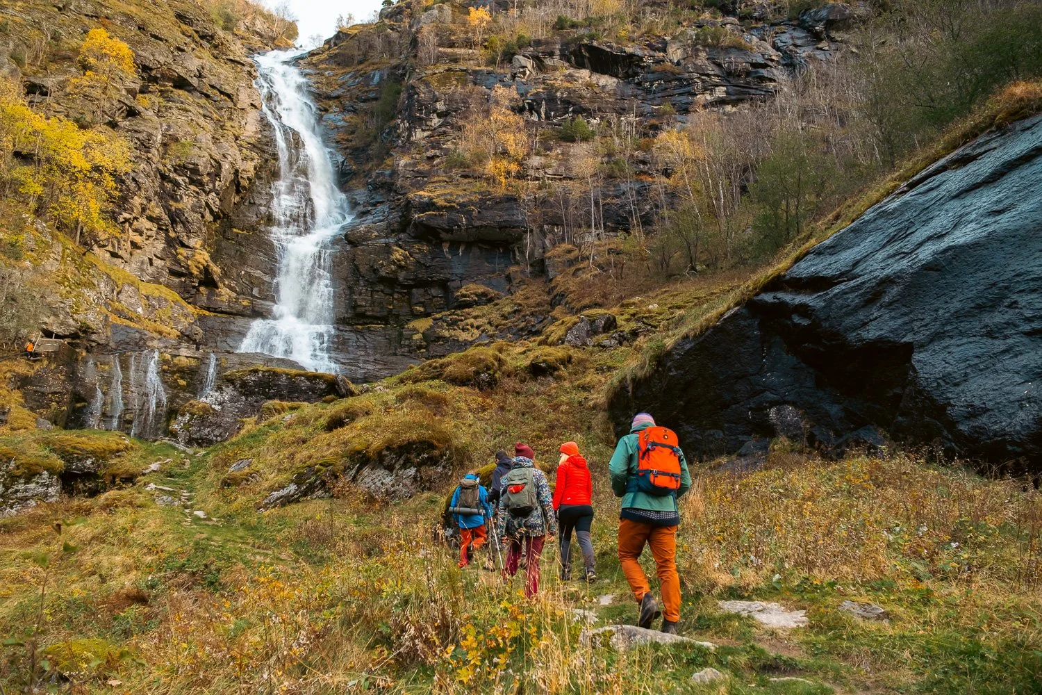 Waterfallhike_autumn_2026_LaurisPictures_web-81.jpg