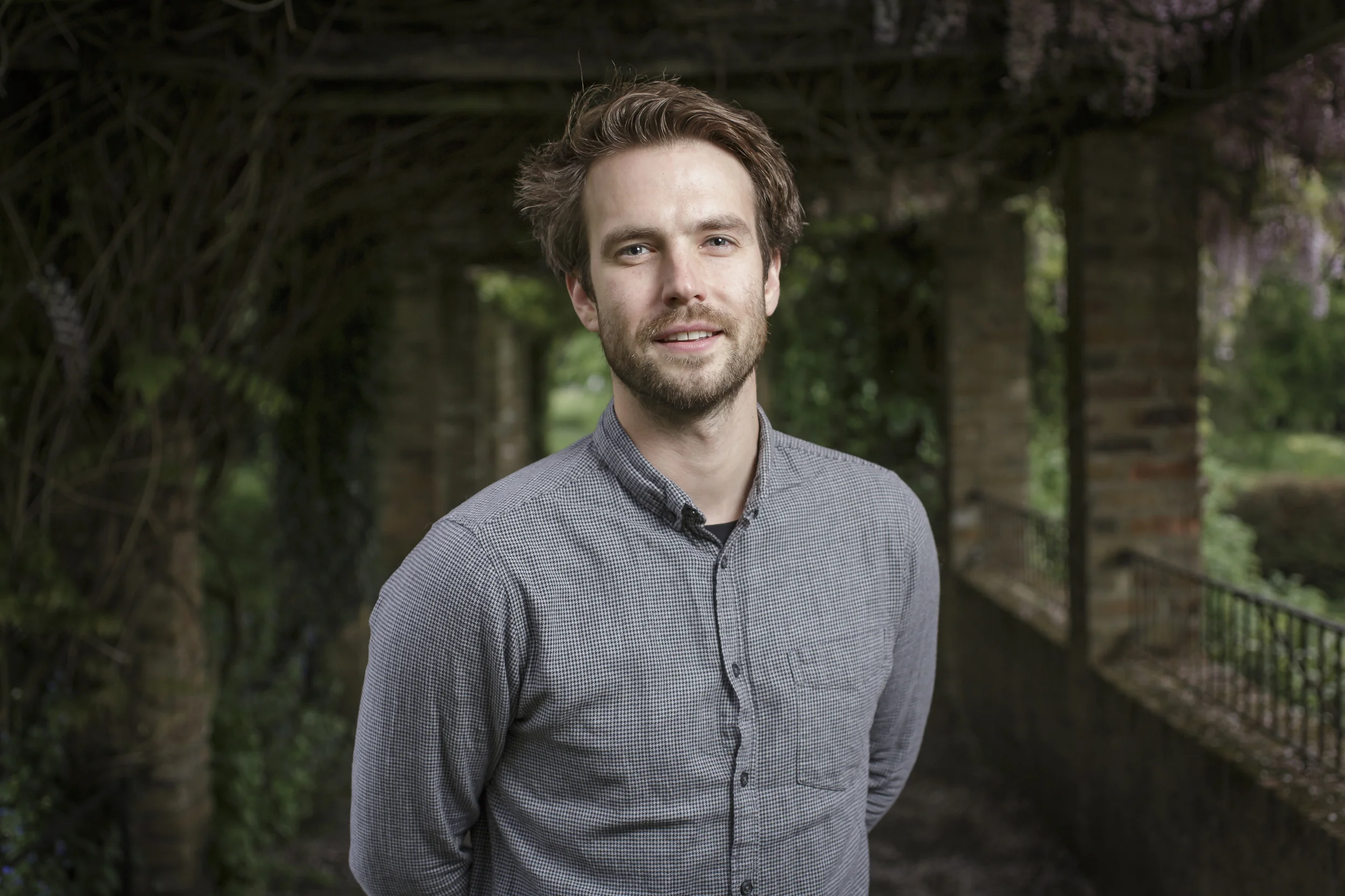 ASHLEY FORD, ARCHITECT BA (Hons), Dip Arch (Distinction), ARB ashley@turnerarchitects.co.uk Ashley studied at the University of Portsmouth and The Bartlett, UCL. He has worked with a number of award winning practices across the South. The Long House, which he worked on with Dan Brill Architects, won the RIBA Downland Prize in 2012. "Here at Turner Architects, we take time to develop the details on projects and to think creatively. I love using materials in an unconventional way."