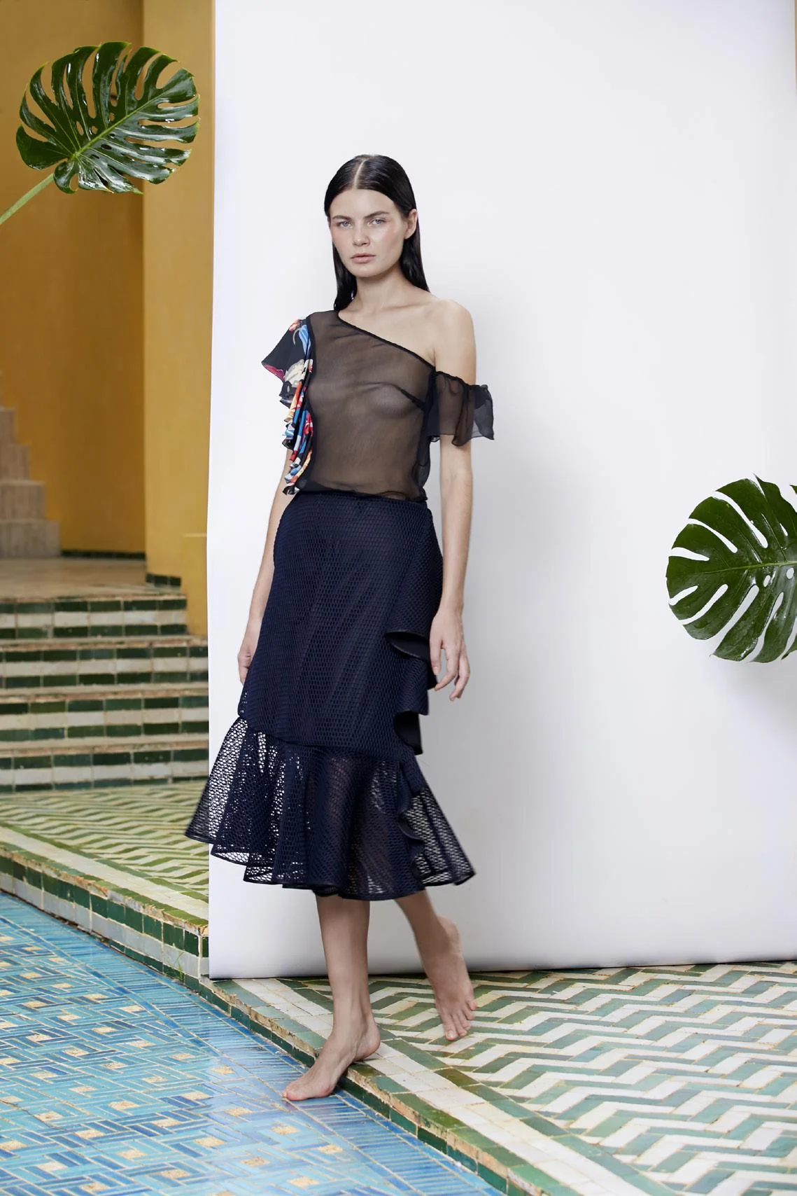 Single-Shoulder Silk