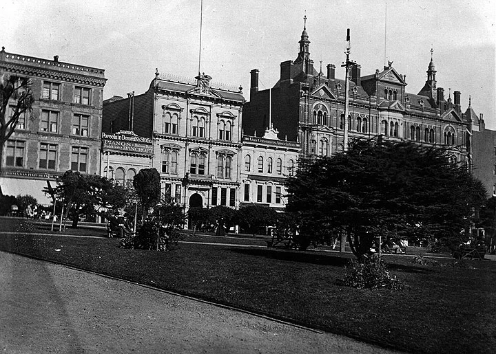 North side of Square 1905