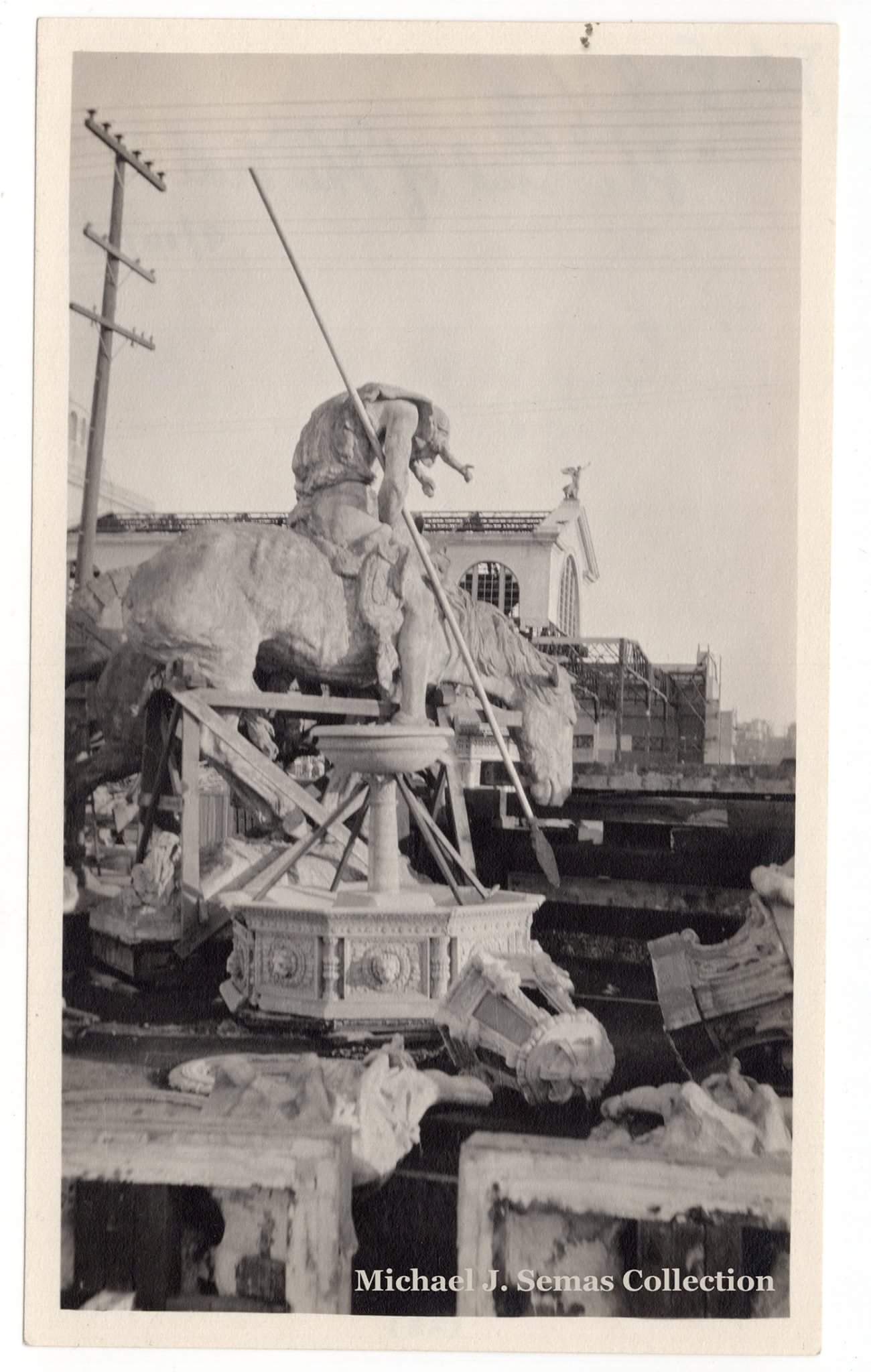 Stored in the open until 1919