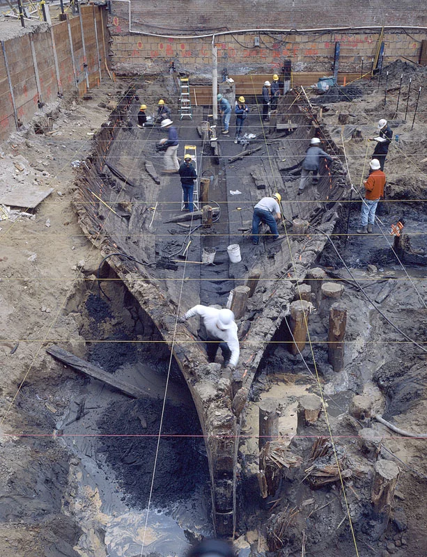 gen harrison full hull.jpg