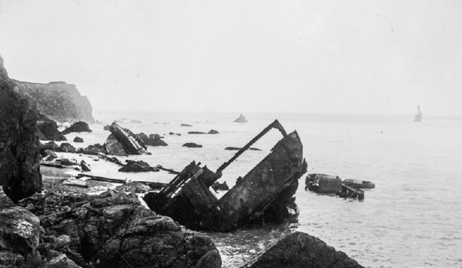 The SS Coos Bay after its breakup