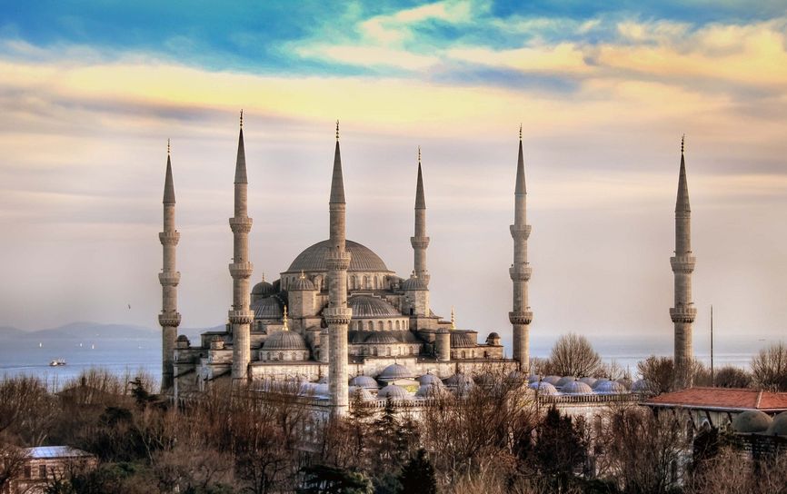 Blue Mosque, Istanbul ( Flickr )