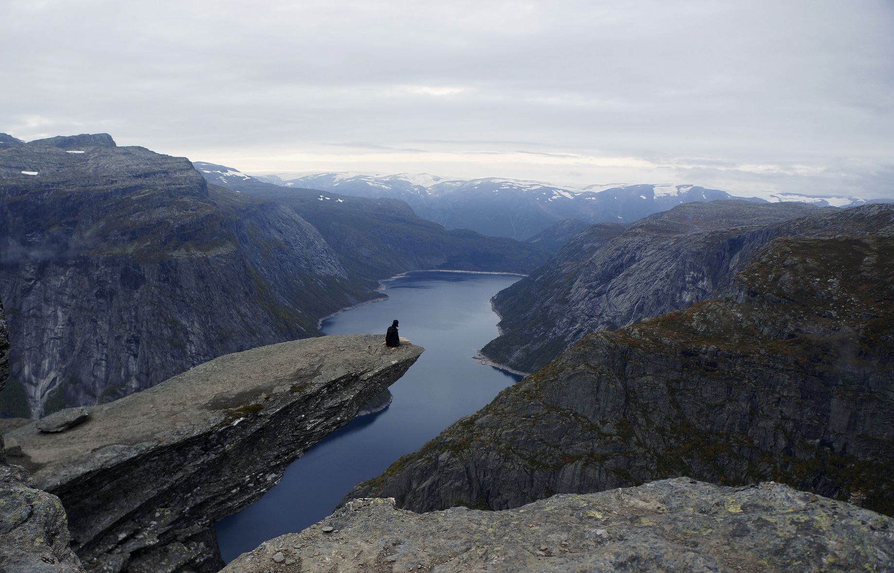 Trolltunga, Norway ( Flickr )