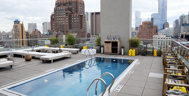Jimmy at the James Hotel ( New York )