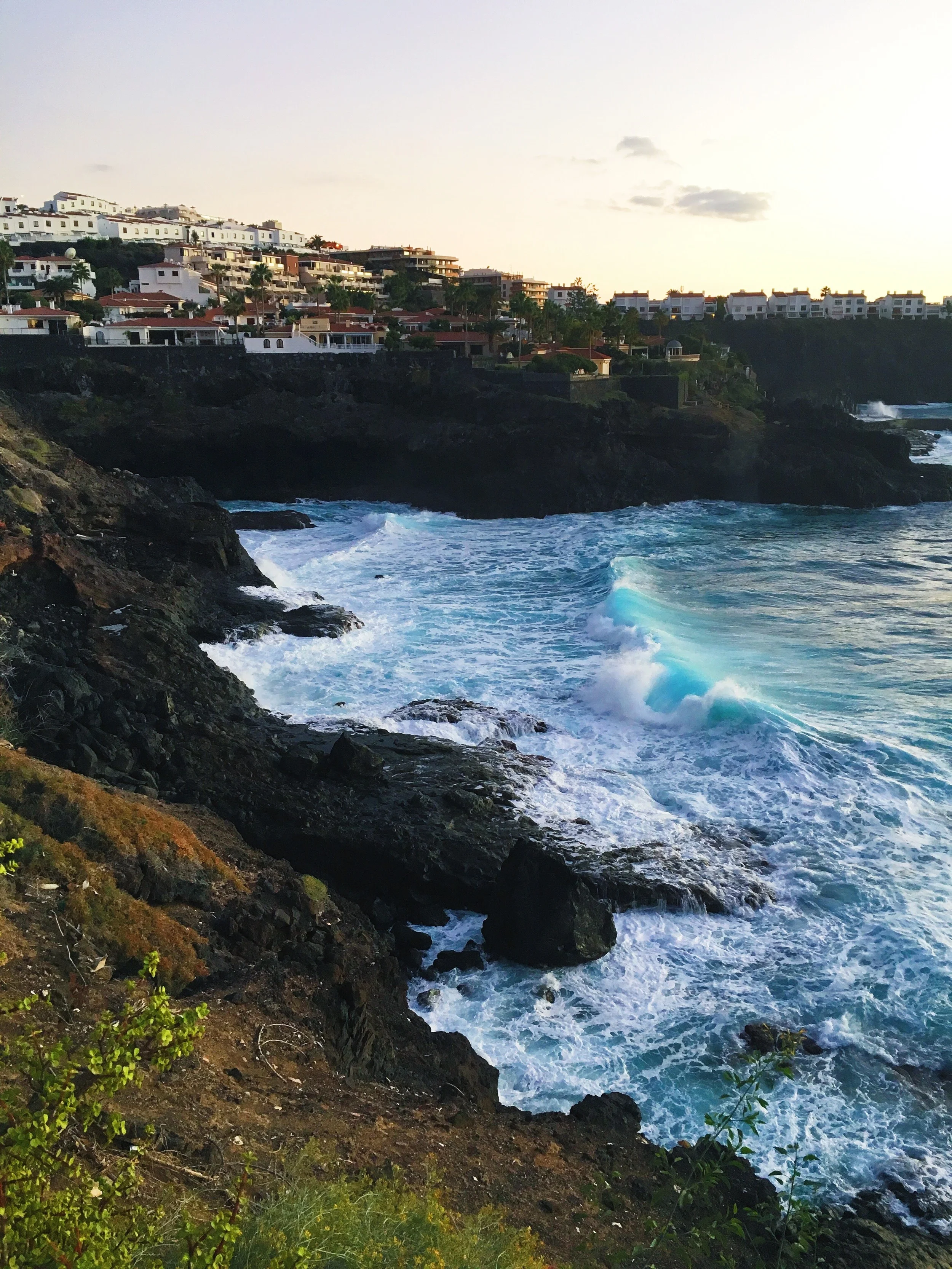 Sunset chasing in Los Gigantes
