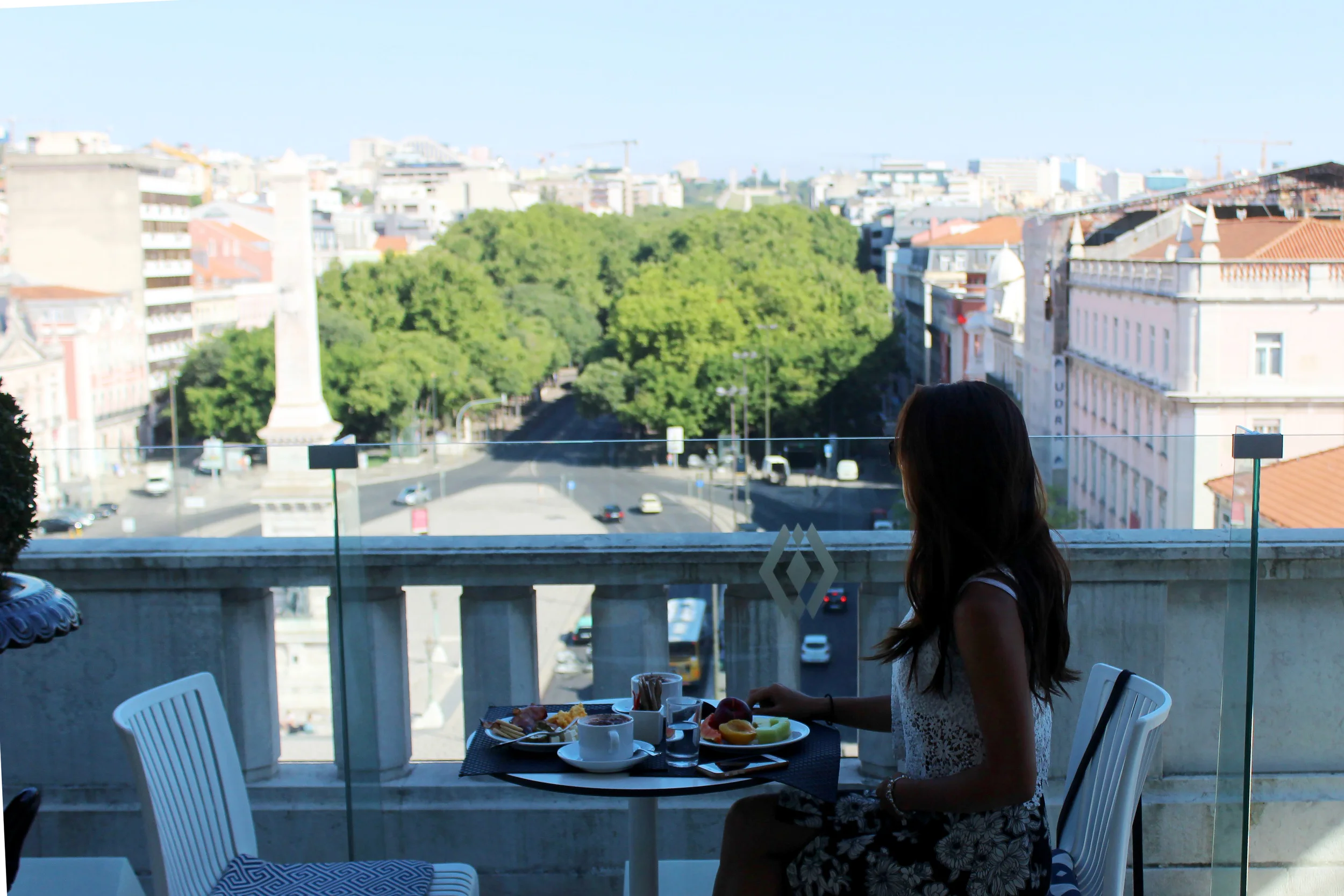 Enjoying breakfast with an awesome view