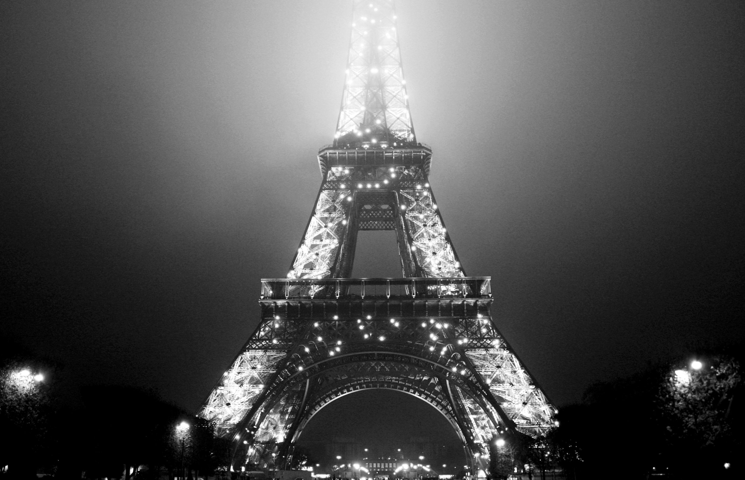 Eiffel Tower sparkling at night