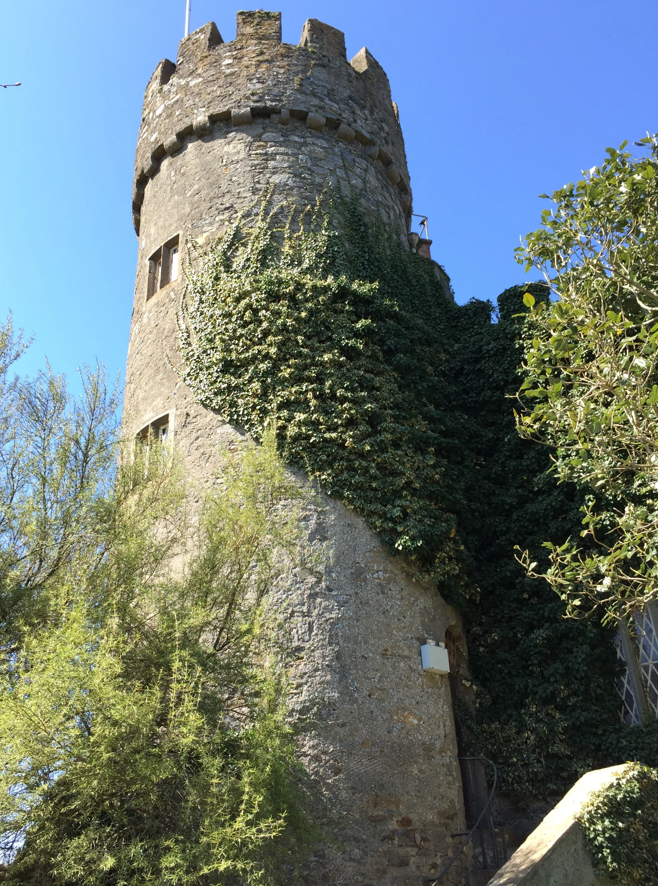 Malahide Castle (2).JPG