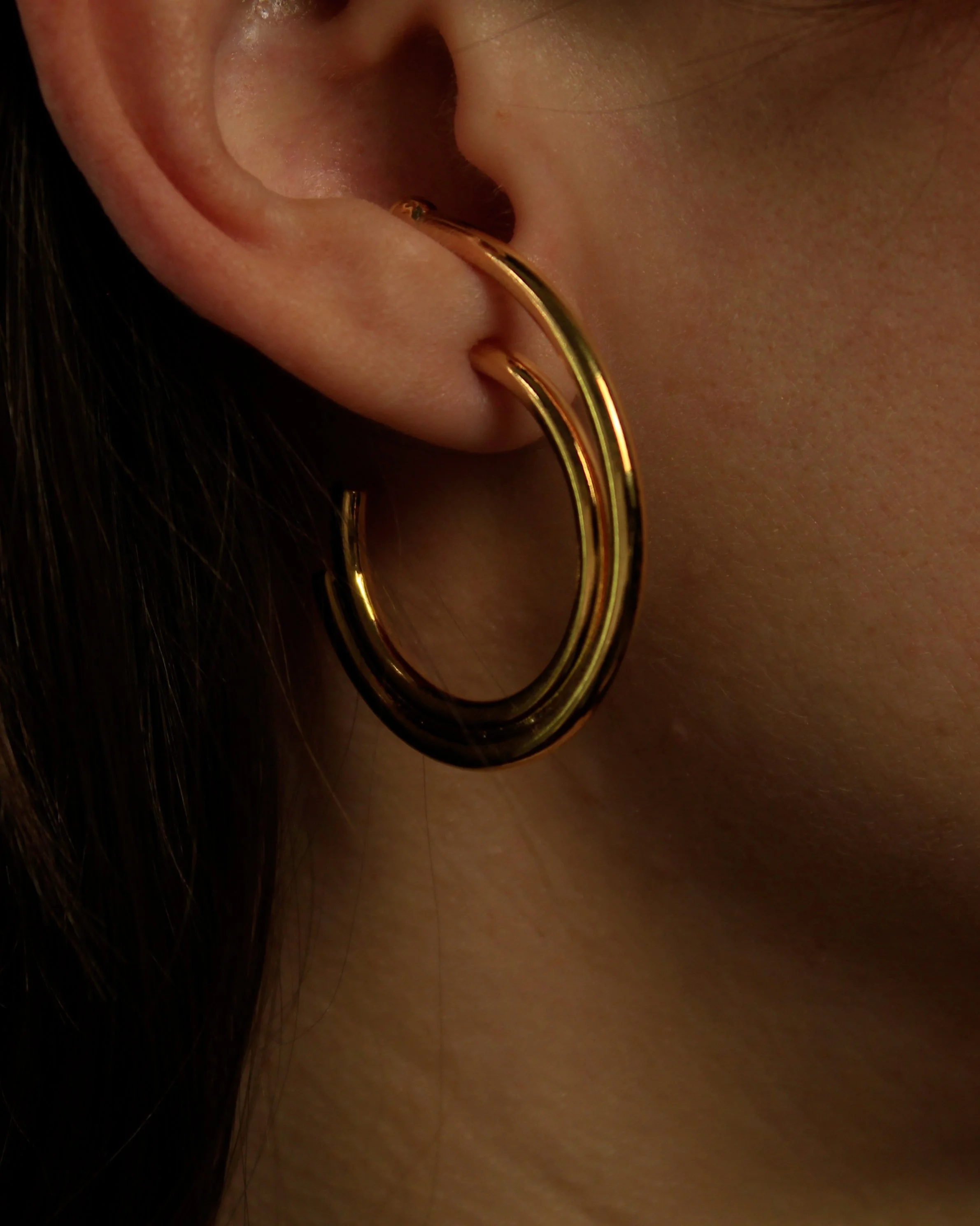 hook earrings - straw & glass - on body-7076-2.jpg