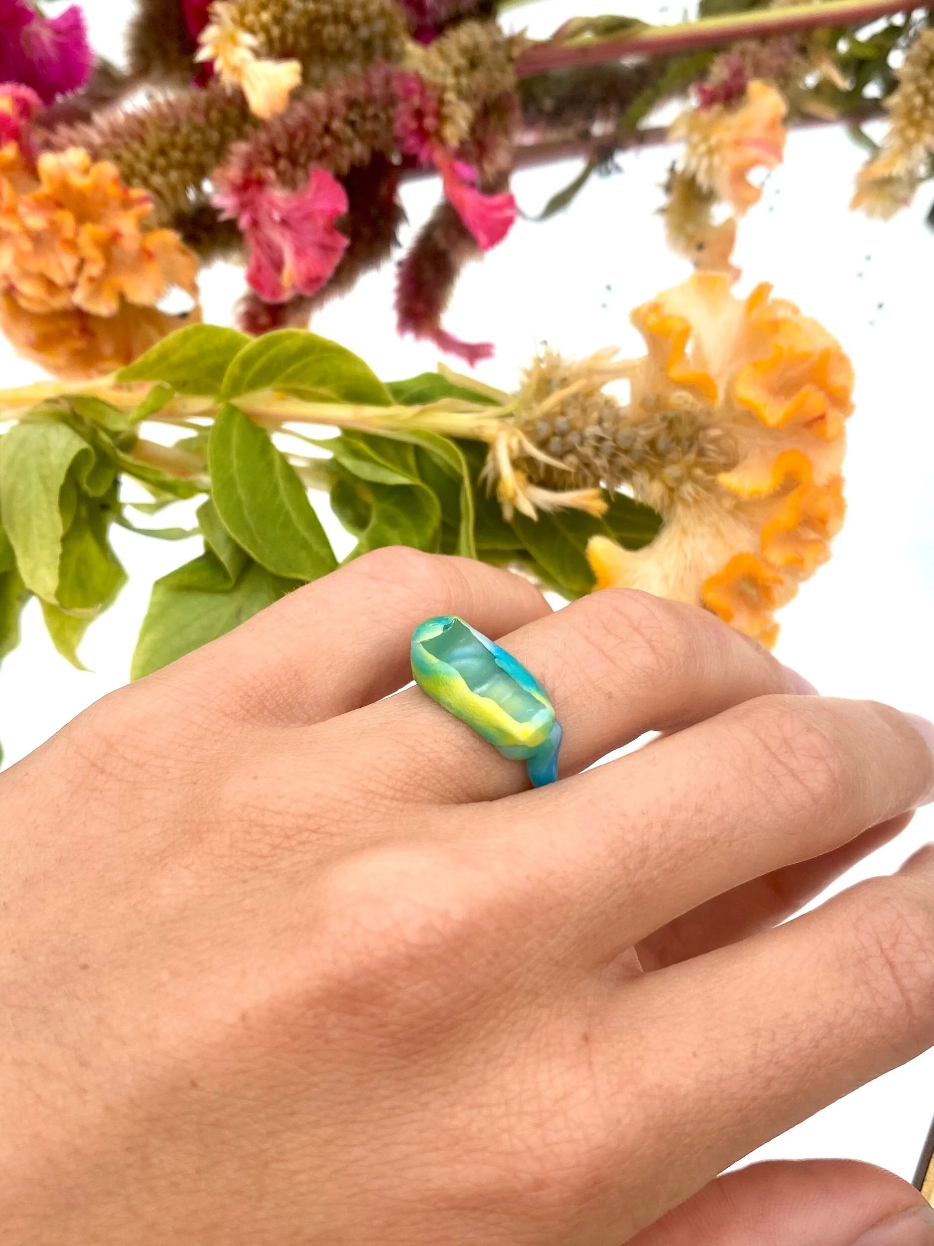 AD257591-D4FF-4B4E-9347-B3205BF8EAB7