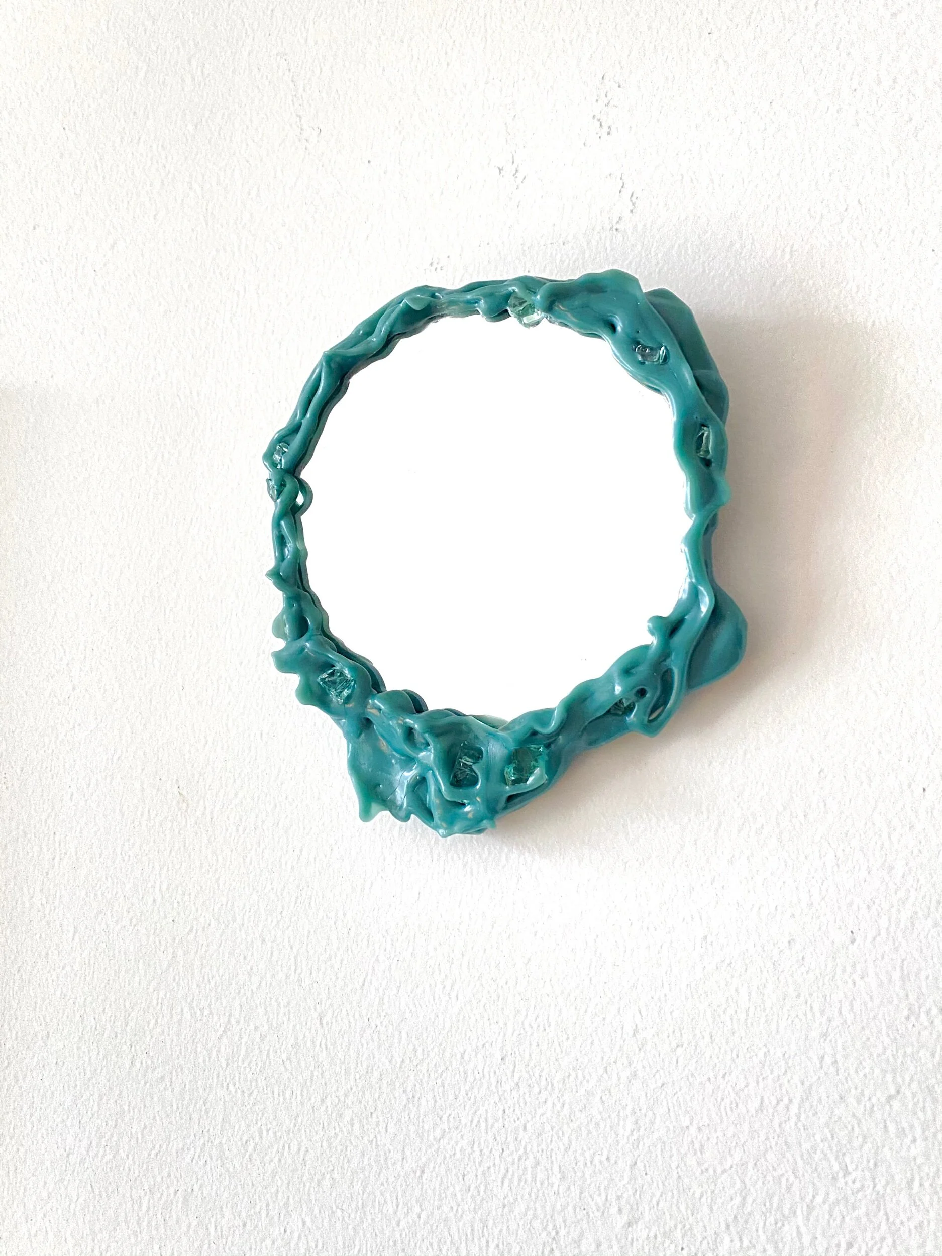 DDEB9FF3-9C1C-413D-BB93-0939DD2E5F7E