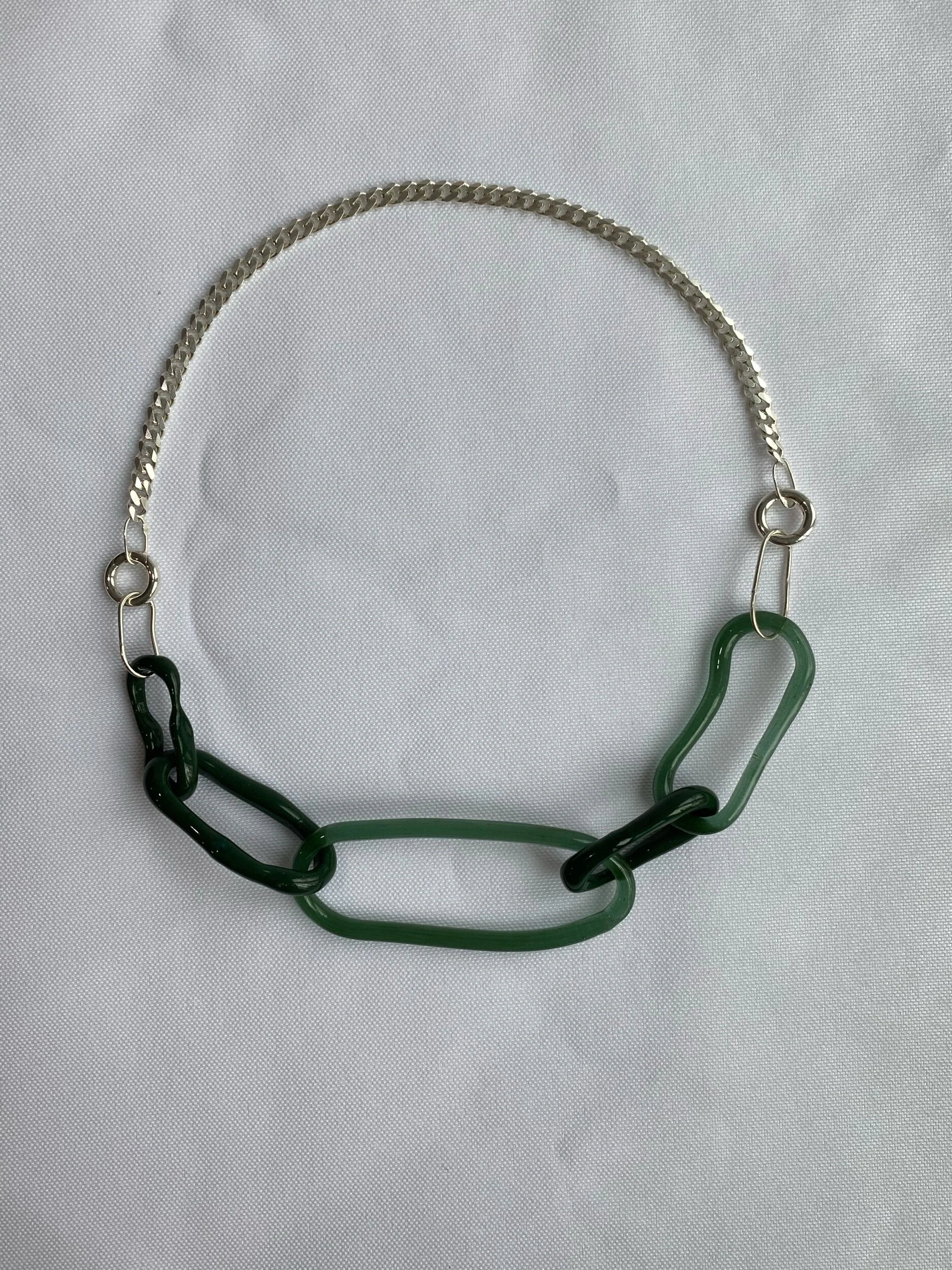 37D6E0BC-CDD7-46D0-80A0-948C12611631