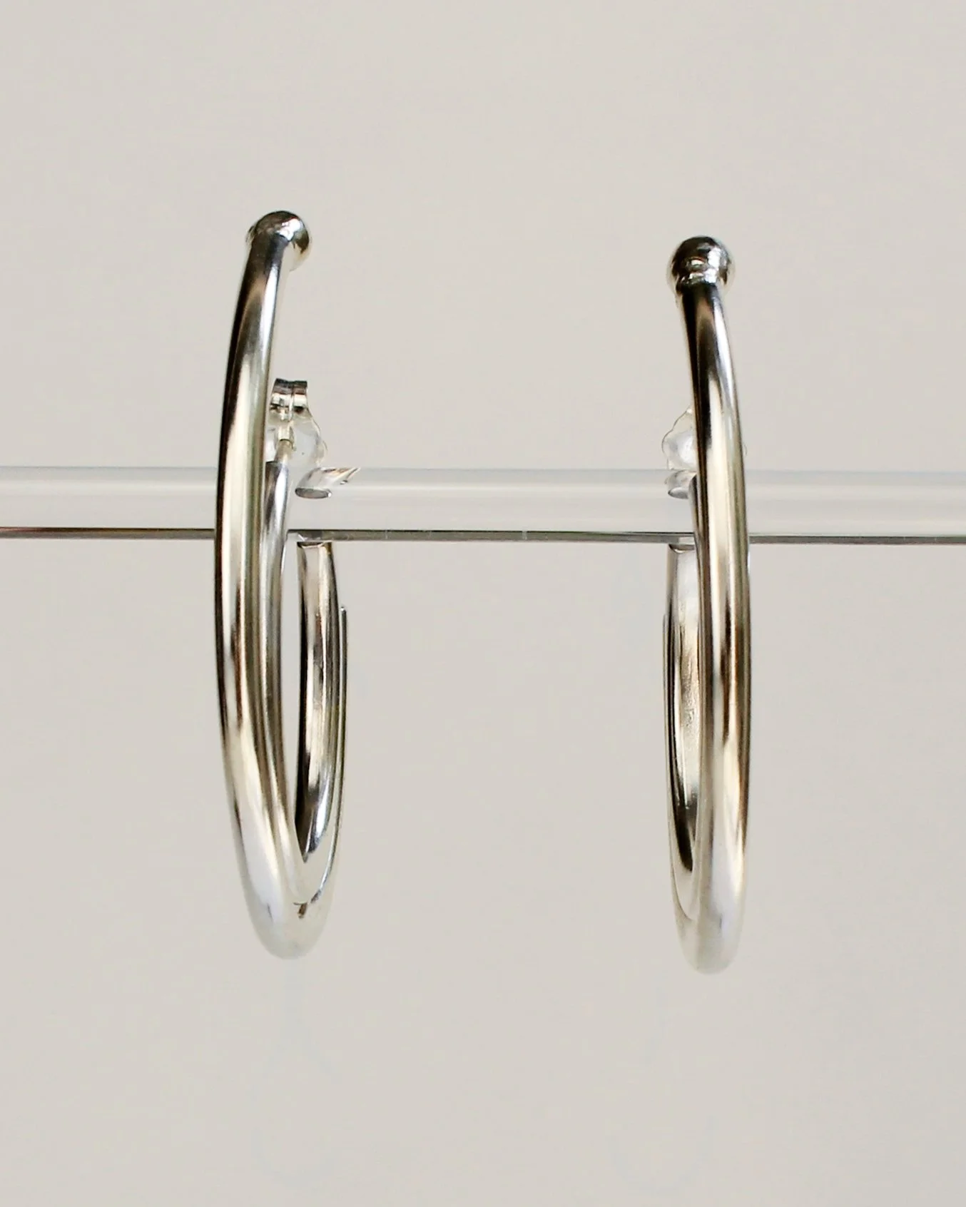 y-split and wavy hoops gems glass links-401-3.jpg