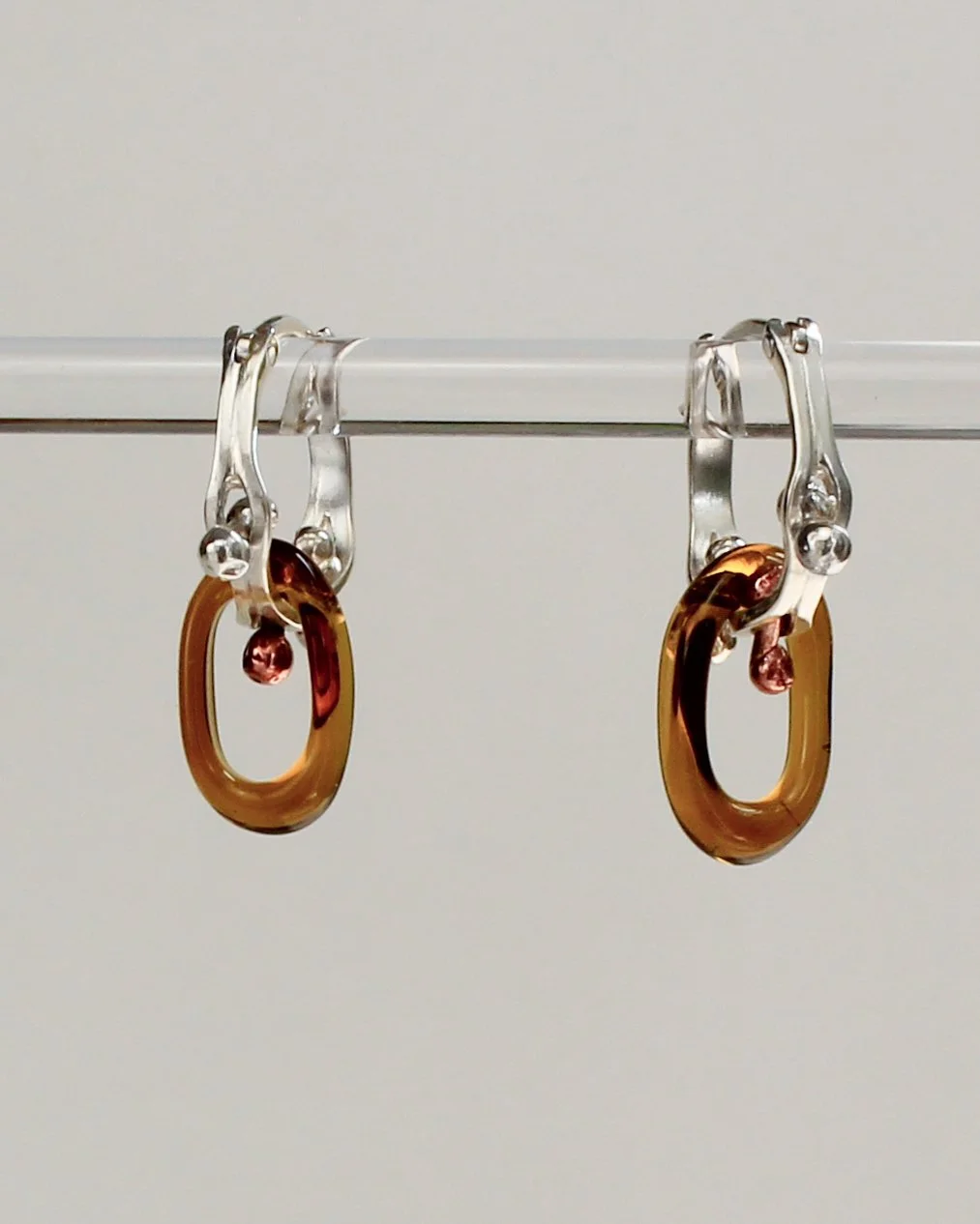 y-split and wavy hoops gems glass links-306-2.jpg