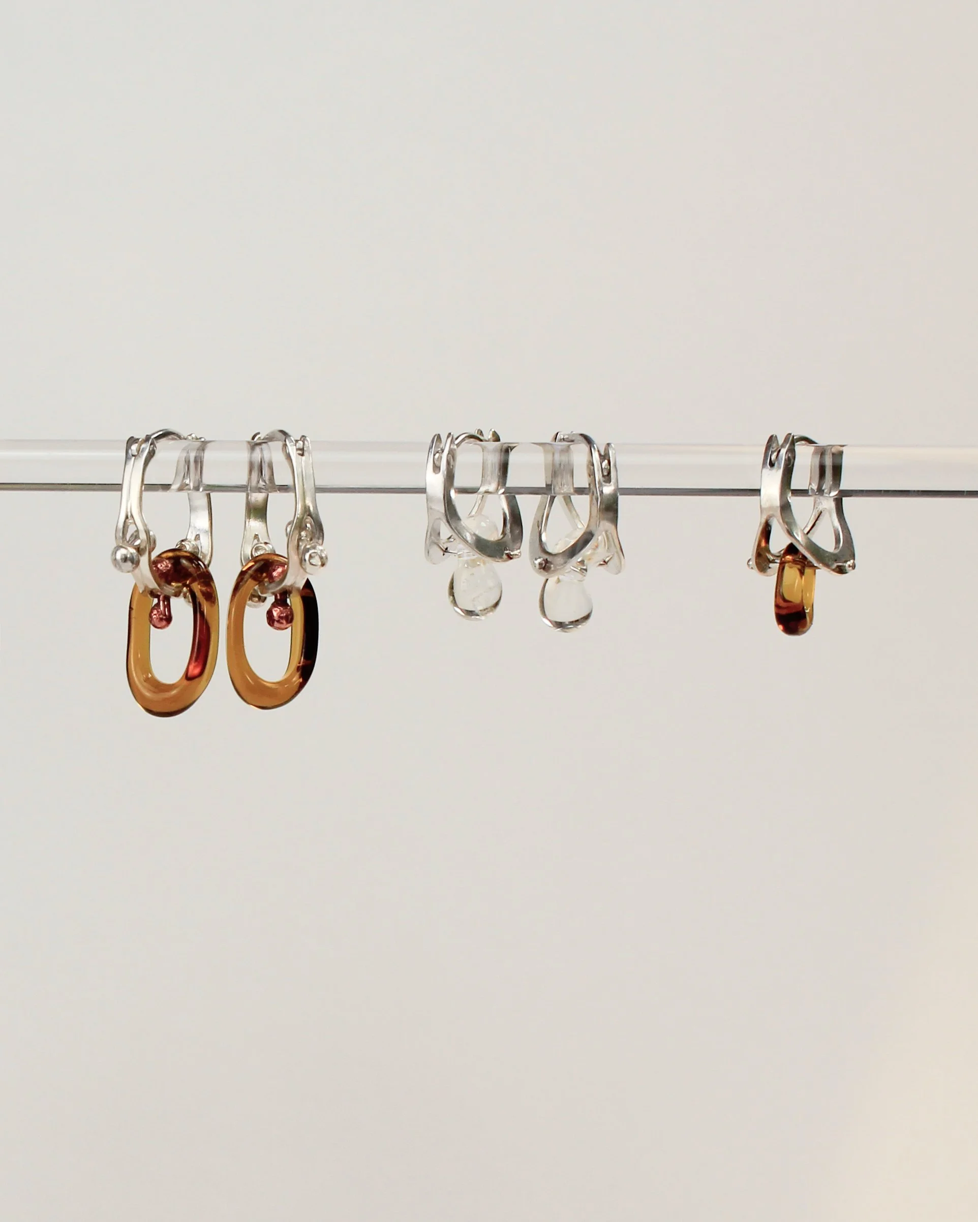 y-split and wavy hoops gems glass links-339-4.jpg
