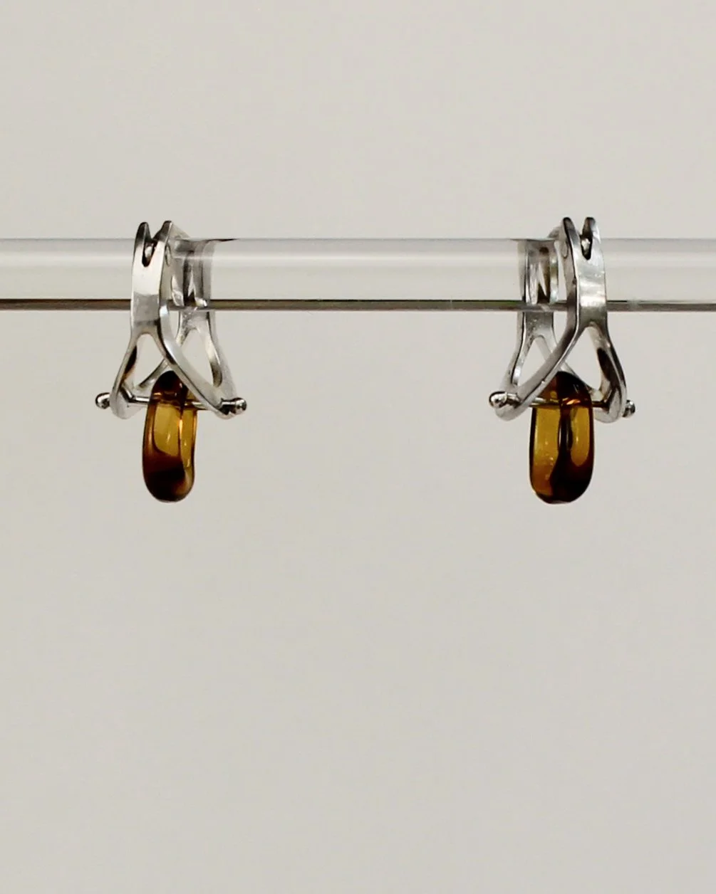 Y Split Hoops with Glass Links