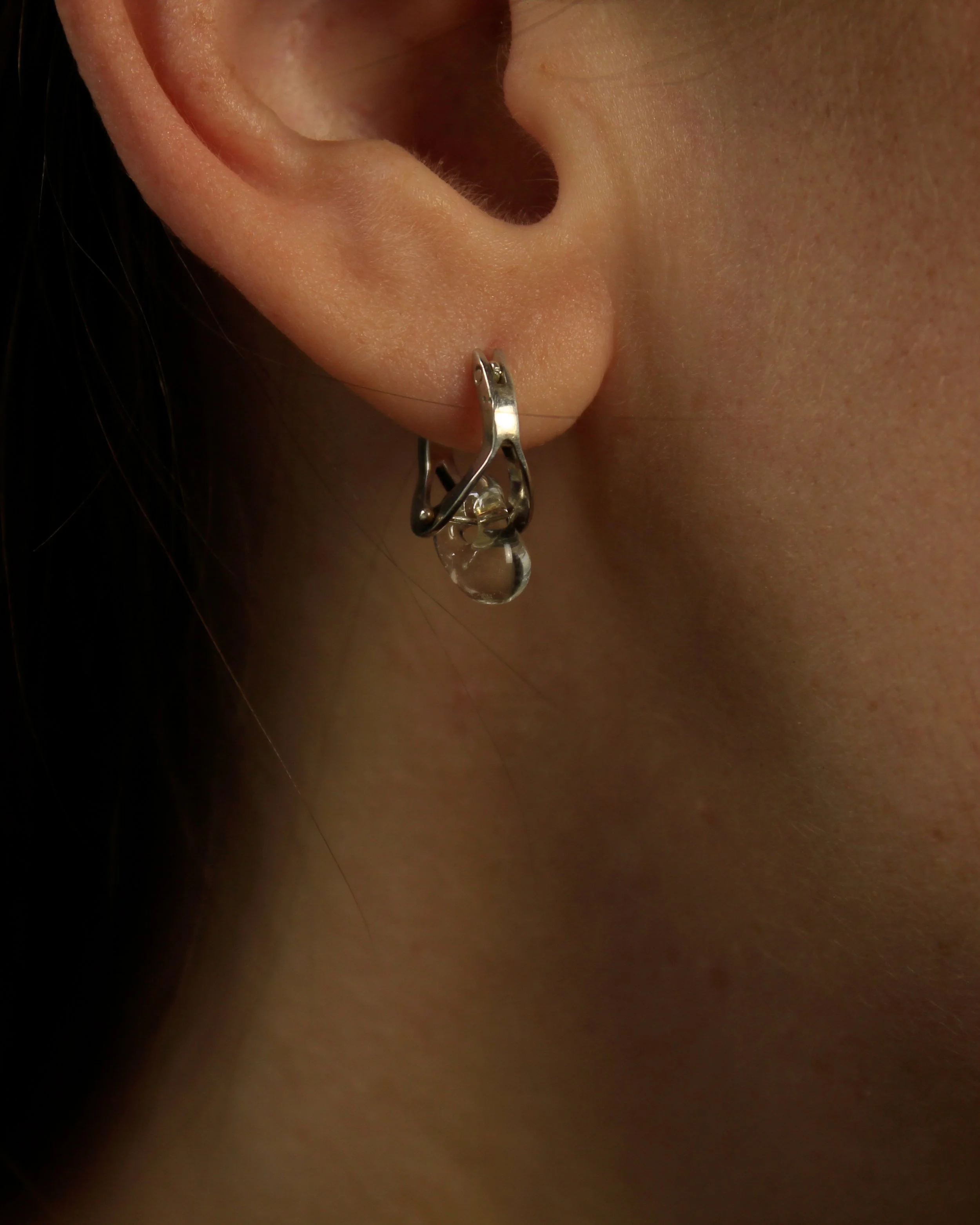 hook earrings - straw & glass - on body-7028-2.jpg